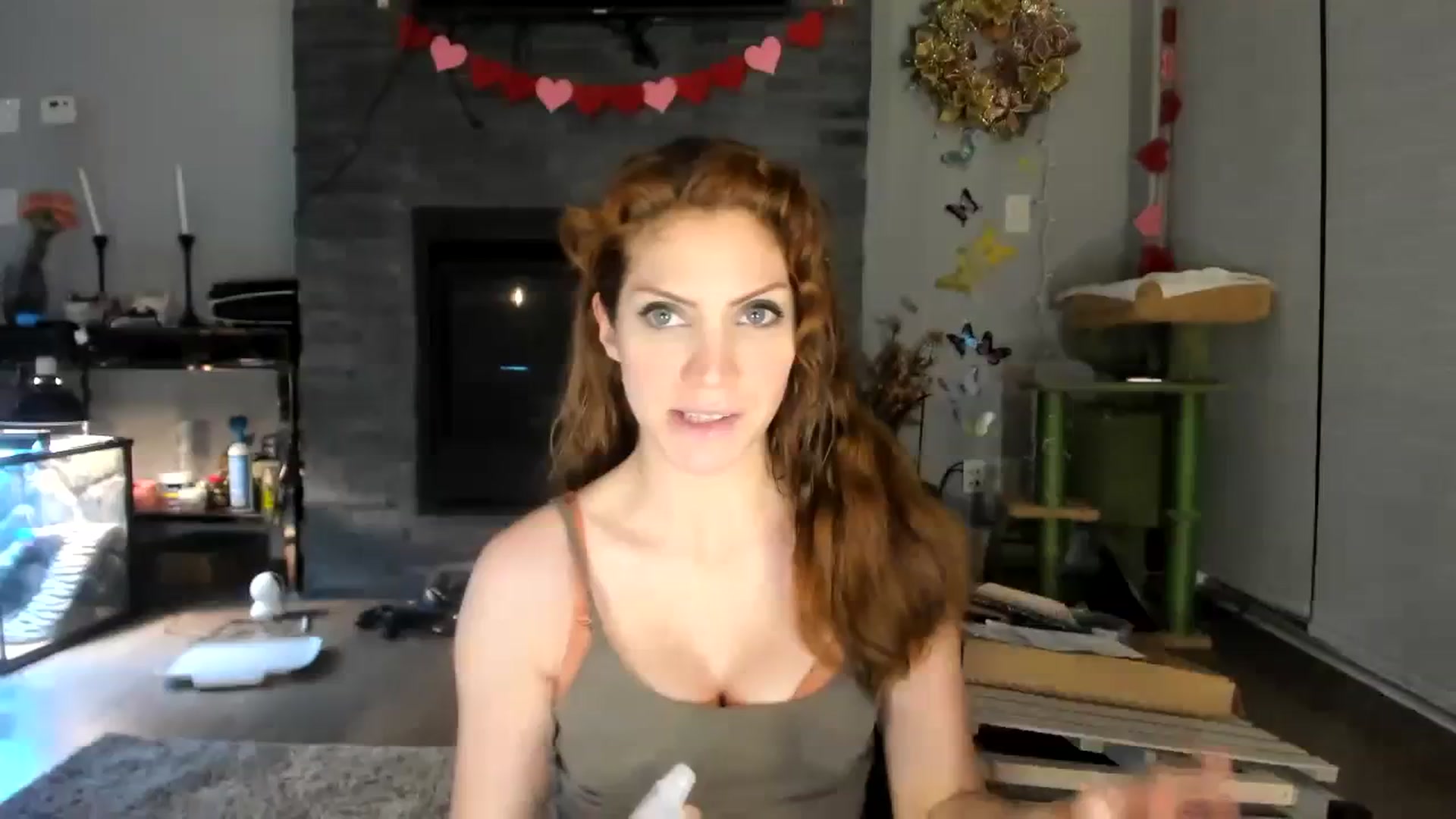 Gallery image thumbnail from Laurel's myfreecams stream on, 02/16/2024, 05:54 image 1 of 20