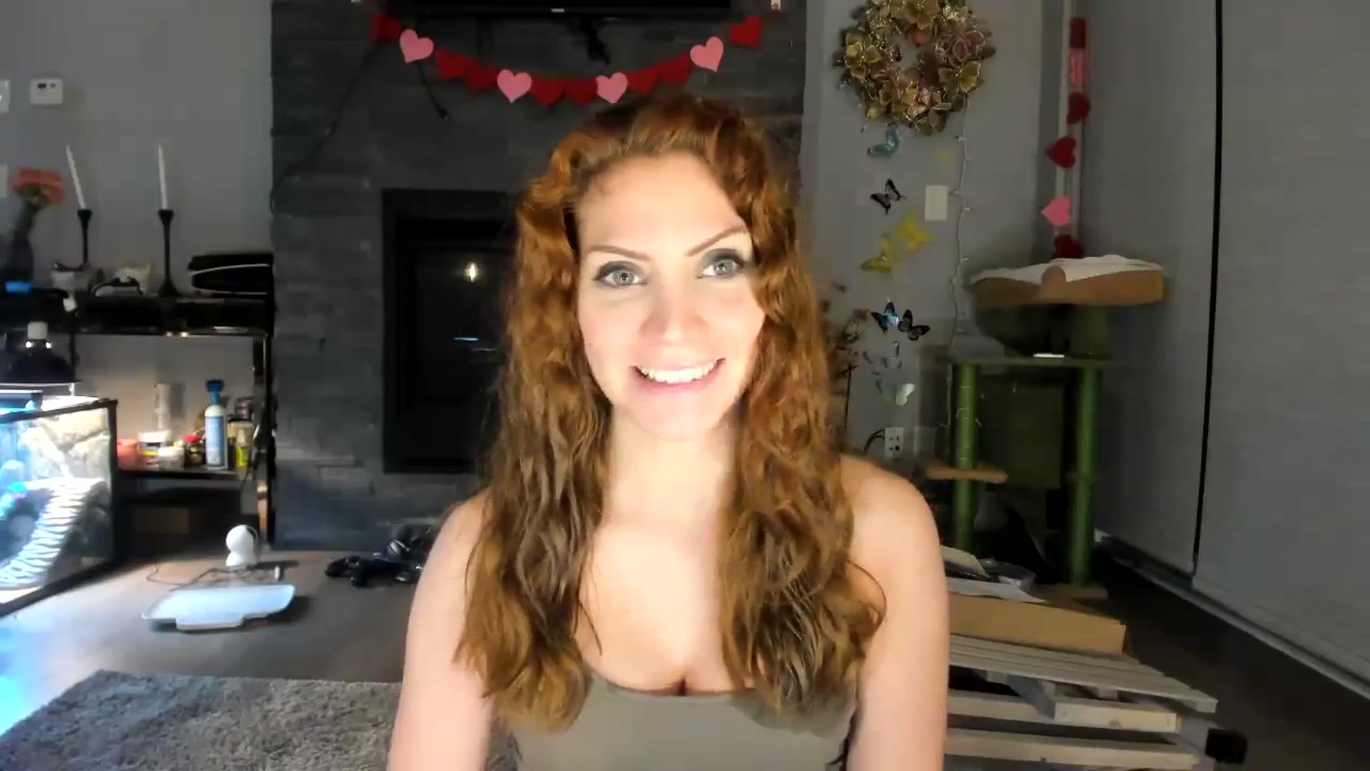Gallery image thumbnail from Laurel's myfreecams stream on, 02/16/2024, 05:54 image 7 of 20