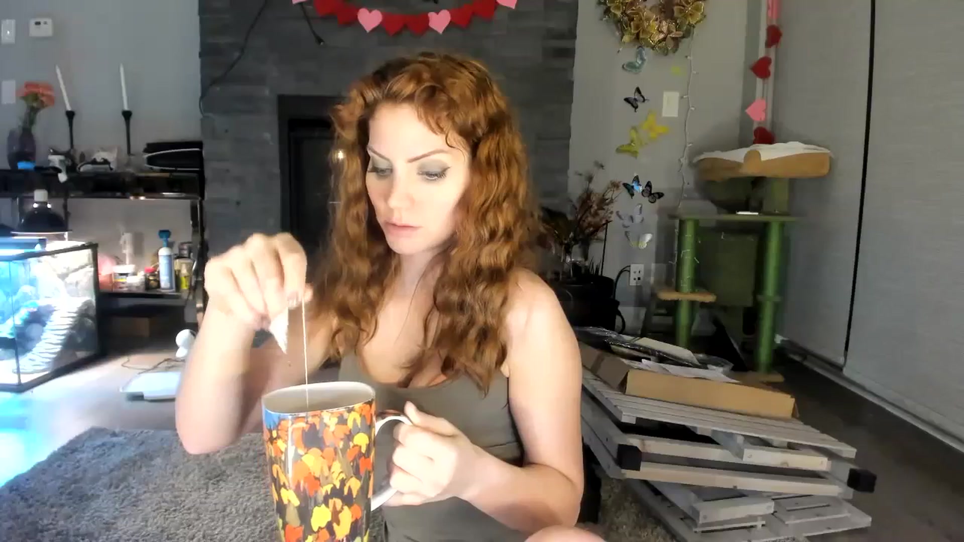 Gallery image thumbnail from Laurel's myfreecams stream on, 02/16/2024, 06:43 image 7 of 20