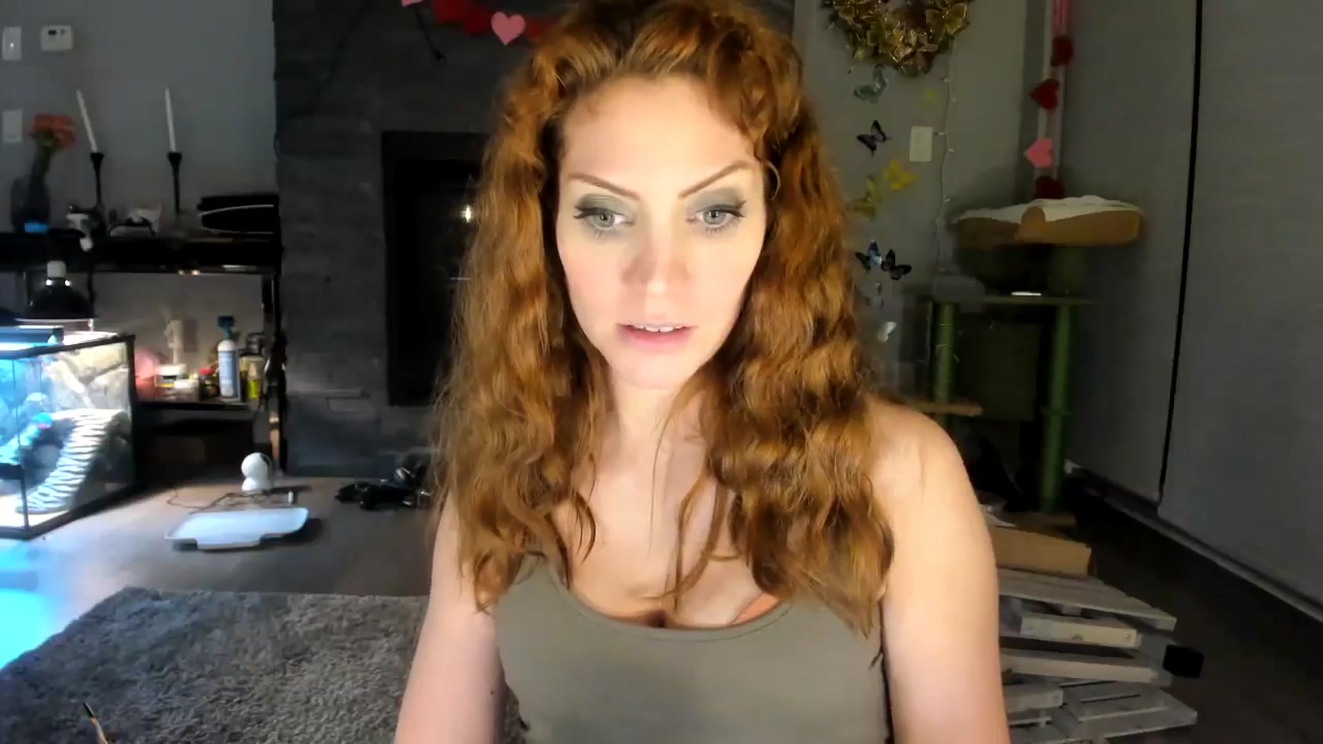 Gallery image thumbnail from Laurel's myfreecams stream on, 02/16/2024, 06:43 image 9 of 20