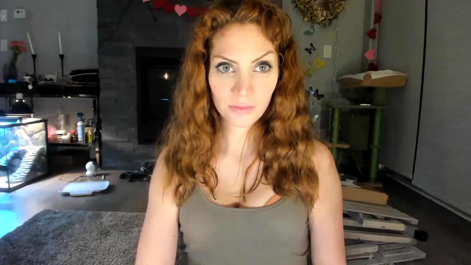 Gallery image thumbnail from Laurel's myfreecams stream on, 02/16/2024, 06:43 image 5 of 20