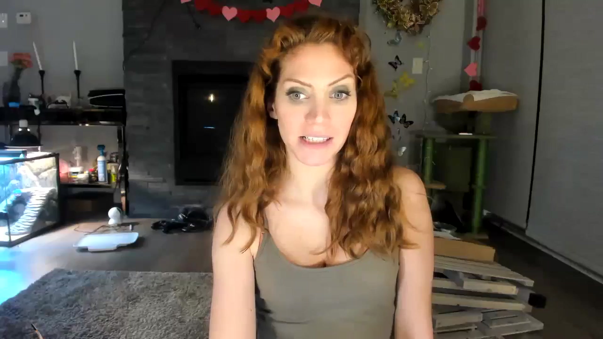 Gallery image thumbnail from Laurel's myfreecams stream on, 02/16/2024, 07:41 image 3 of 20
