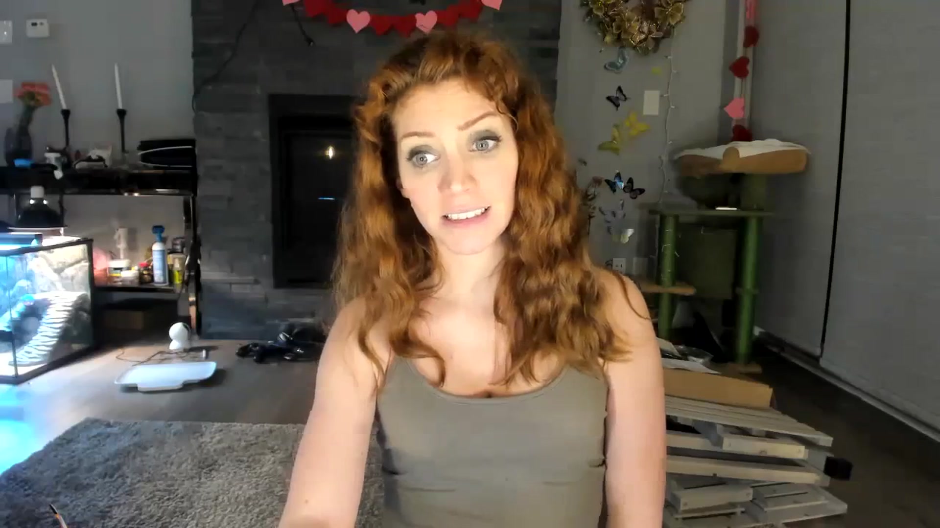 Gallery image thumbnail from Laurel's myfreecams stream on, 02/16/2024, 07:41 image 14 of 20