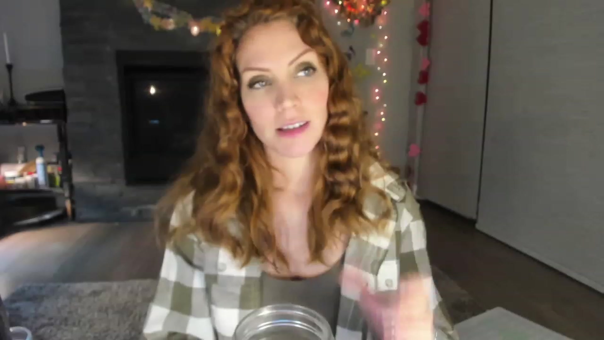 Gallery image thumbnail from Laurel's myfreecams stream on, 02/20/2024, 05:56 image 3 of 20