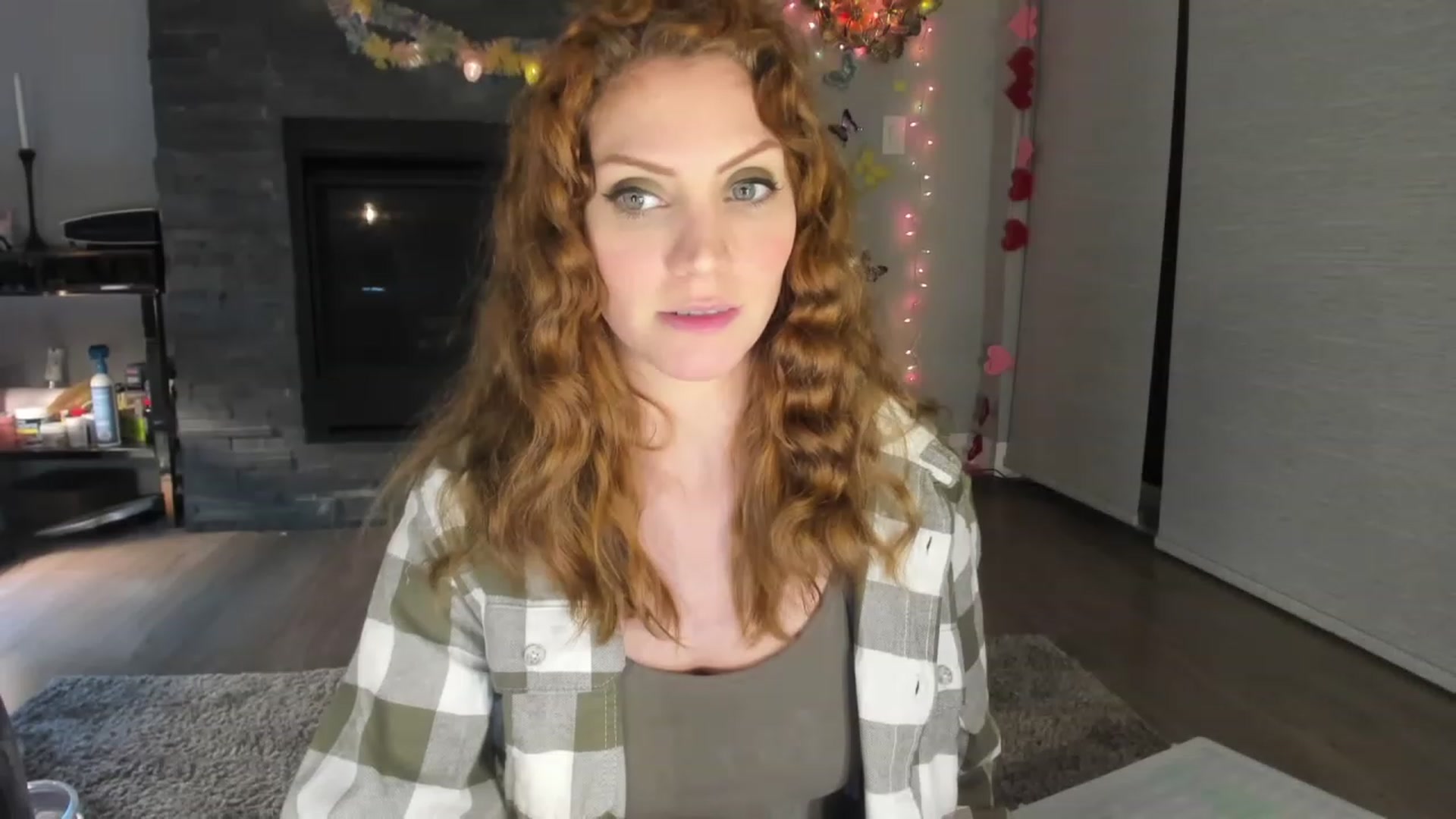 Gallery image thumbnail from Laurel's myfreecams stream on, 02/20/2024, 05:56 image 6 of 20