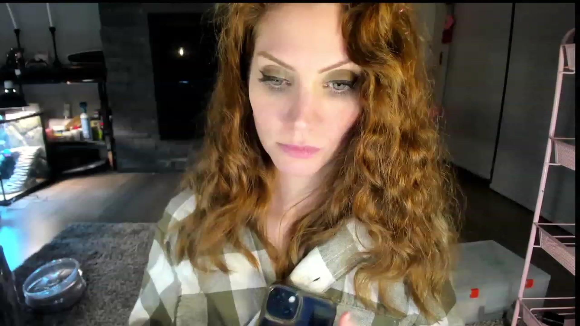 Gallery image thumbnail from Laurel's myfreecams stream on, 02/20/2024, 09:52 image 19 of 20