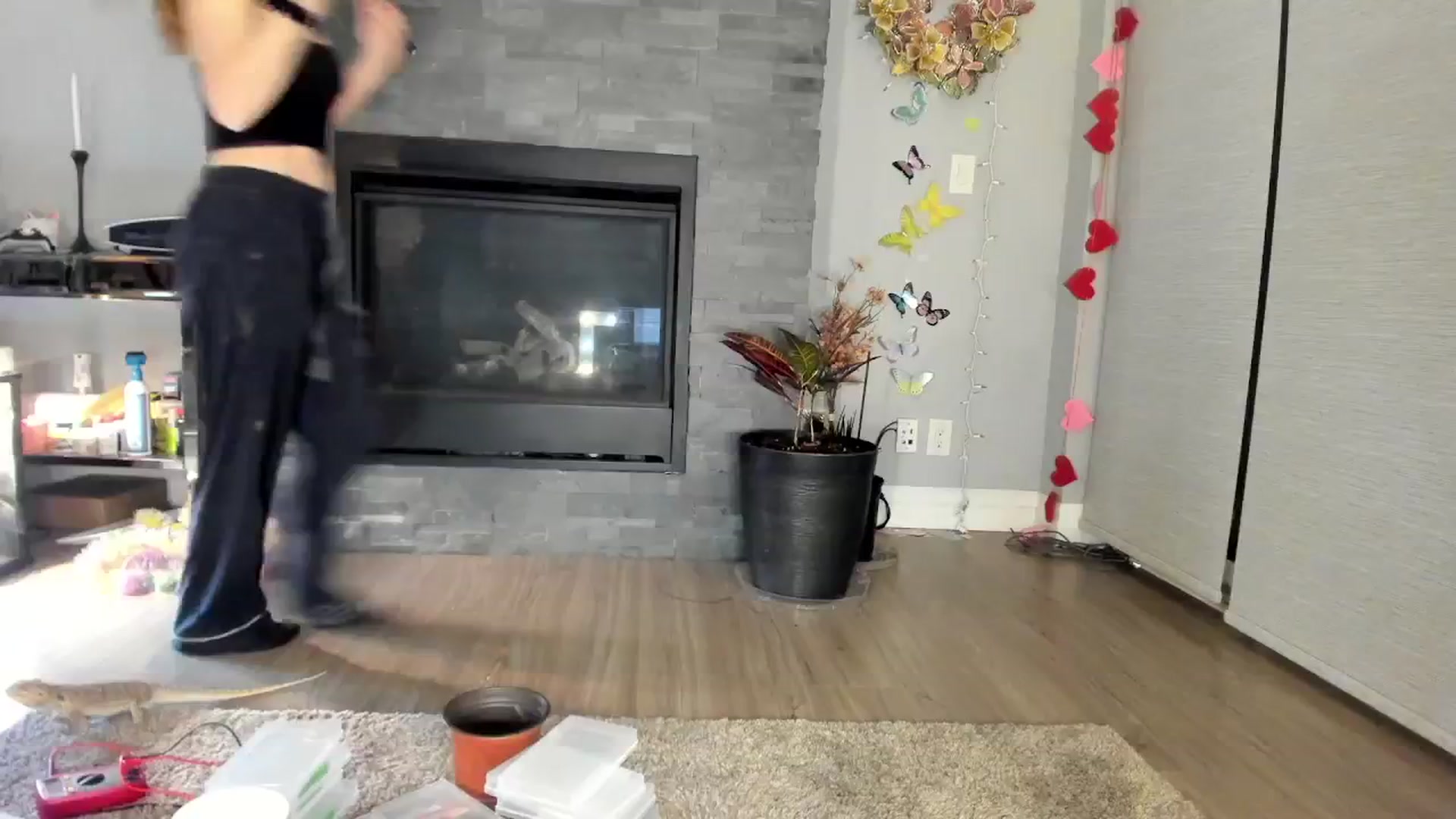 Gallery image thumbnail from Laurel's myfreecams stream on, 02/21/2024, 04:07 image 14 of 20