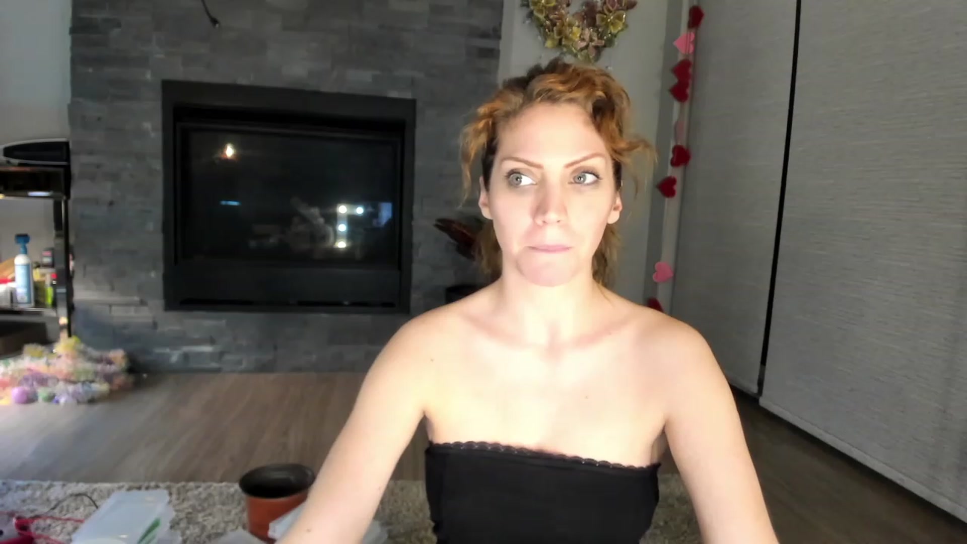 Gallery image thumbnail from Laurel's myfreecams stream on, 02/21/2024, 04:46 image 11 of 20
