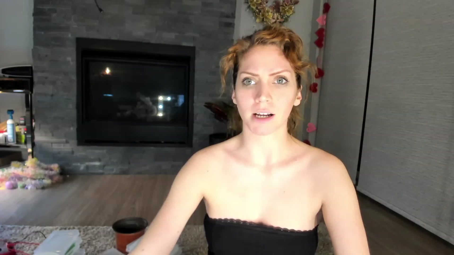 Gallery image thumbnail from Laurel's myfreecams stream on, 02/21/2024, 04:46 image 8 of 20