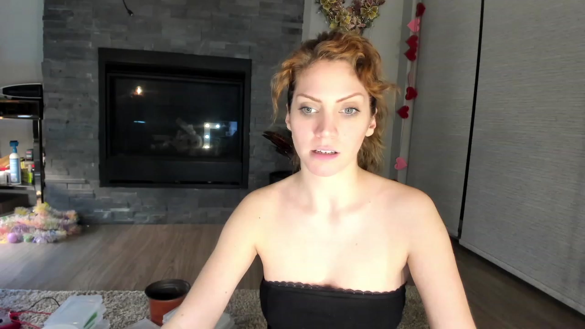 Gallery image thumbnail from Laurel's myfreecams stream on, 02/21/2024, 04:46 image 1 of 20