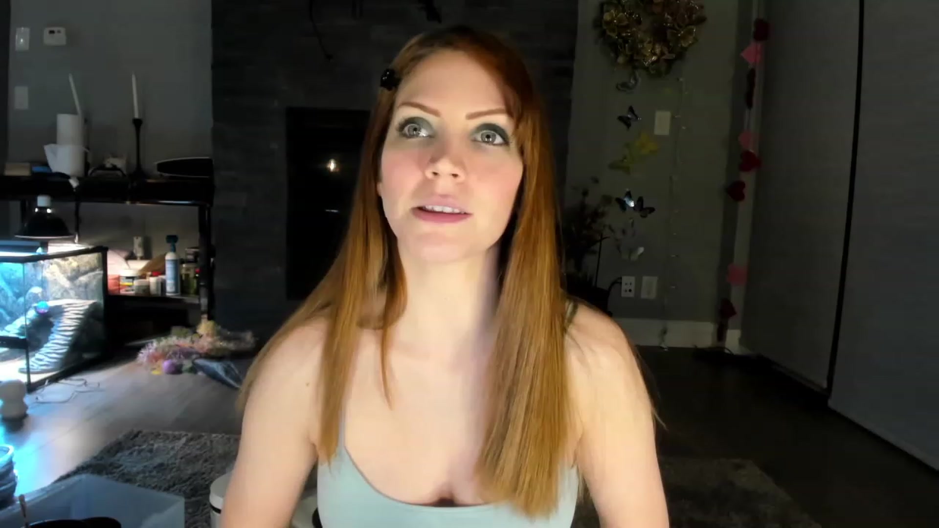 Gallery image thumbnail from Laurel's myfreecams stream on, 02/22/2024, 02:55 image 10 of 20