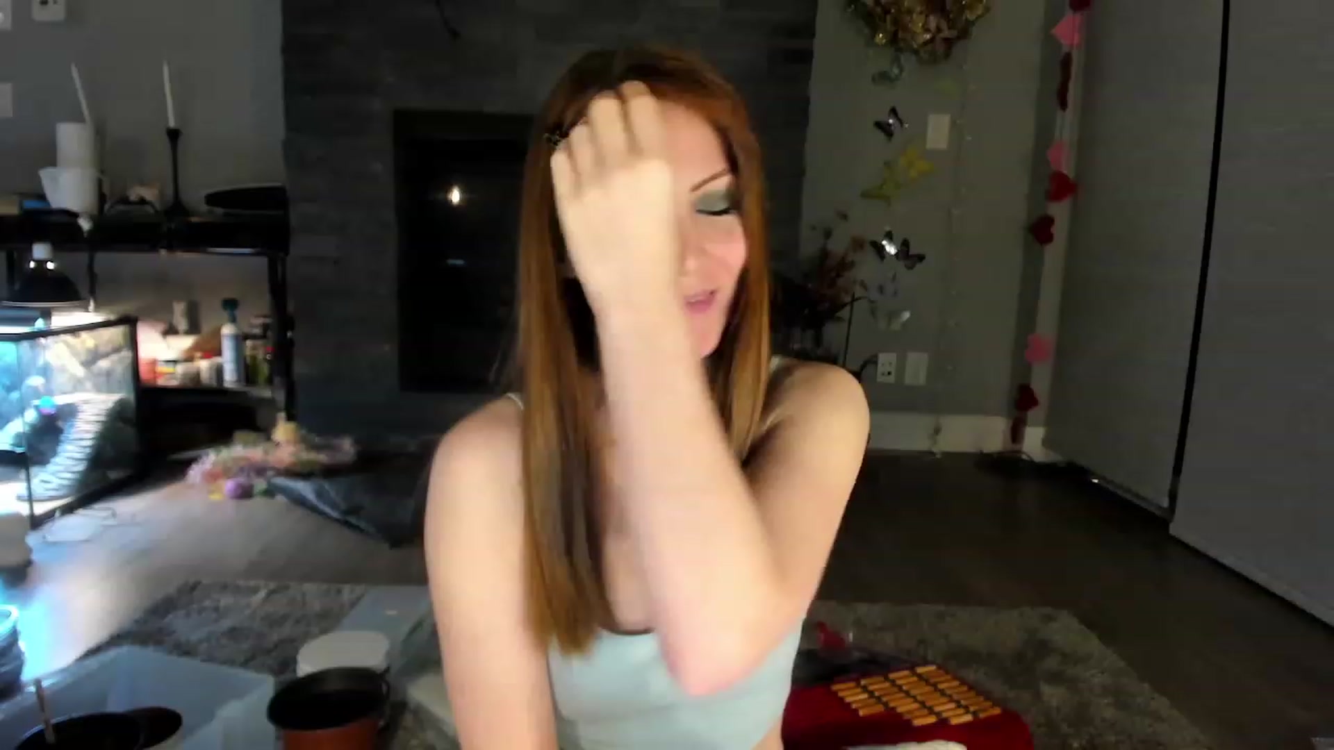 Gallery image thumbnail from Laurel's myfreecams stream on, 02/22/2024, 06:26 image 1 of 20