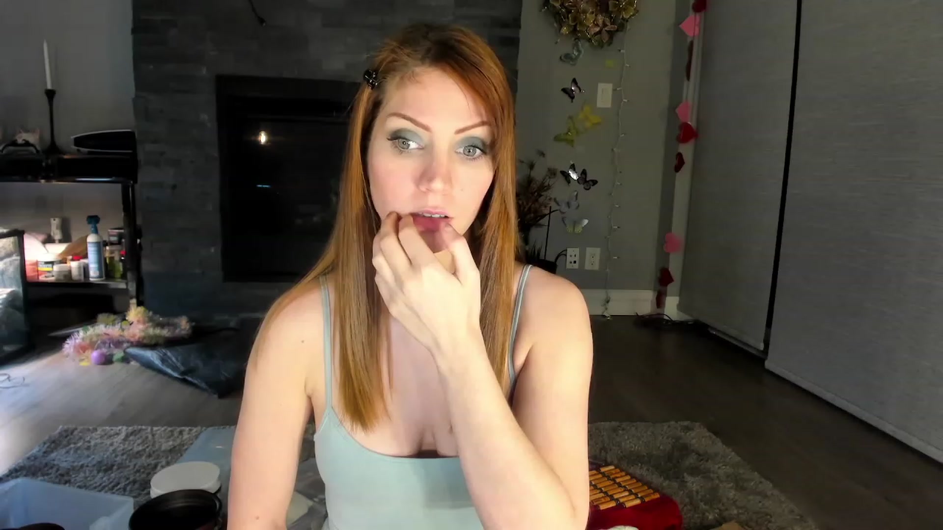 Gallery image thumbnail from Laurel's myfreecams stream on, 02/22/2024, 06:26 image 10 of 20