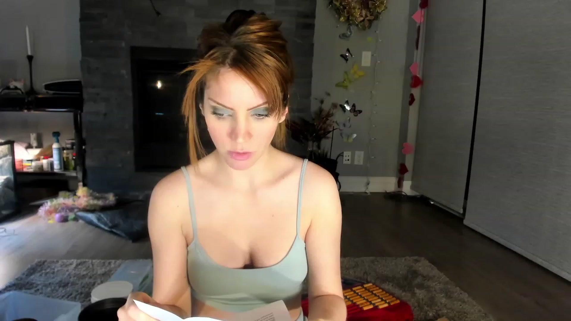 Gallery image thumbnail from Laurel's myfreecams stream on, 02/22/2024, 06:26 image 13 of 20