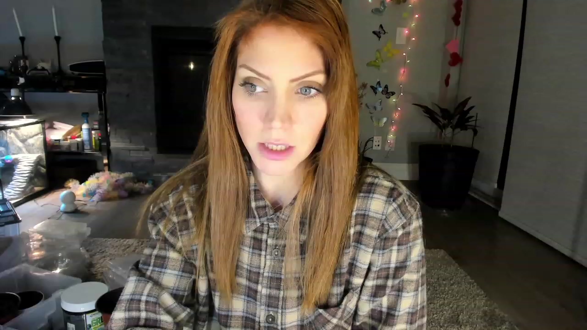 Gallery image thumbnail from Laurel's myfreecams stream on, 02/24/2024, 04:33 image 11 of 20