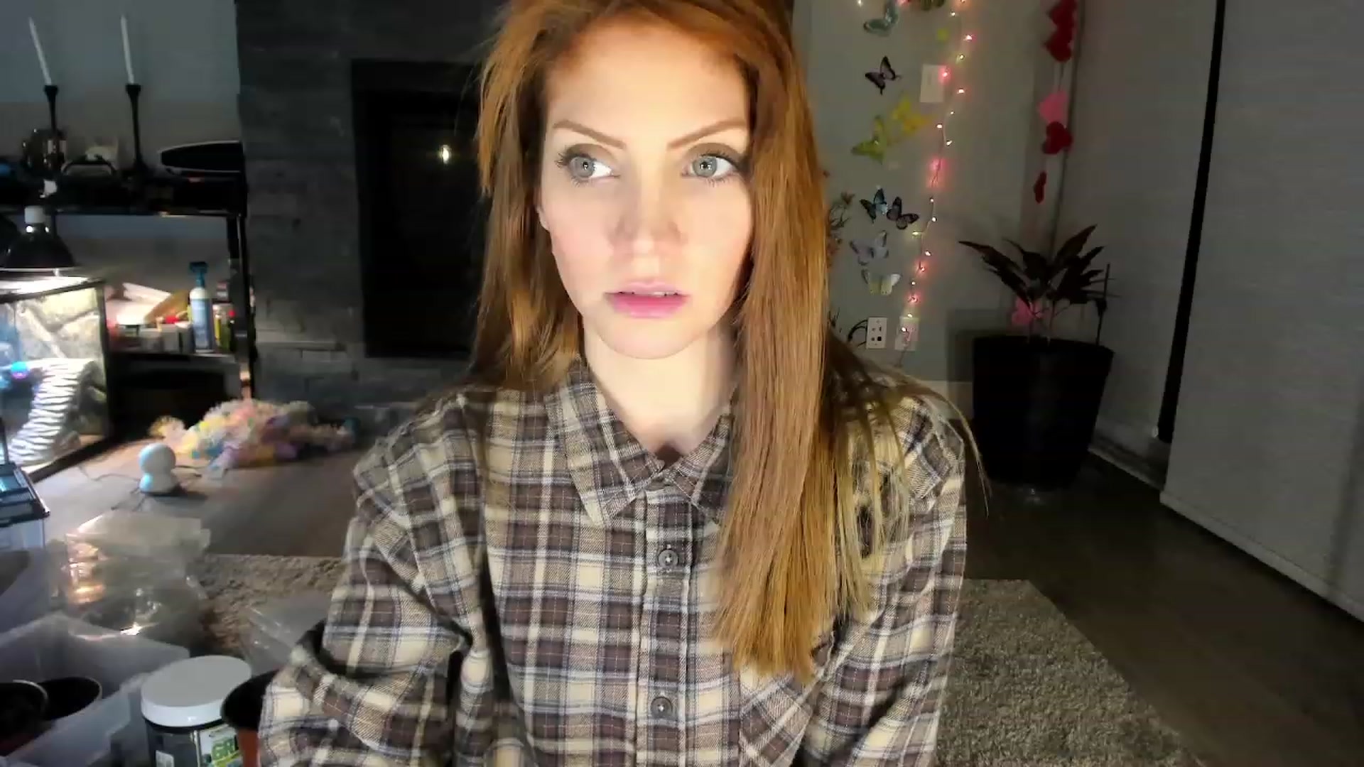 Gallery image thumbnail from Laurel's myfreecams stream on, 02/24/2024, 04:49 image 1 of 20