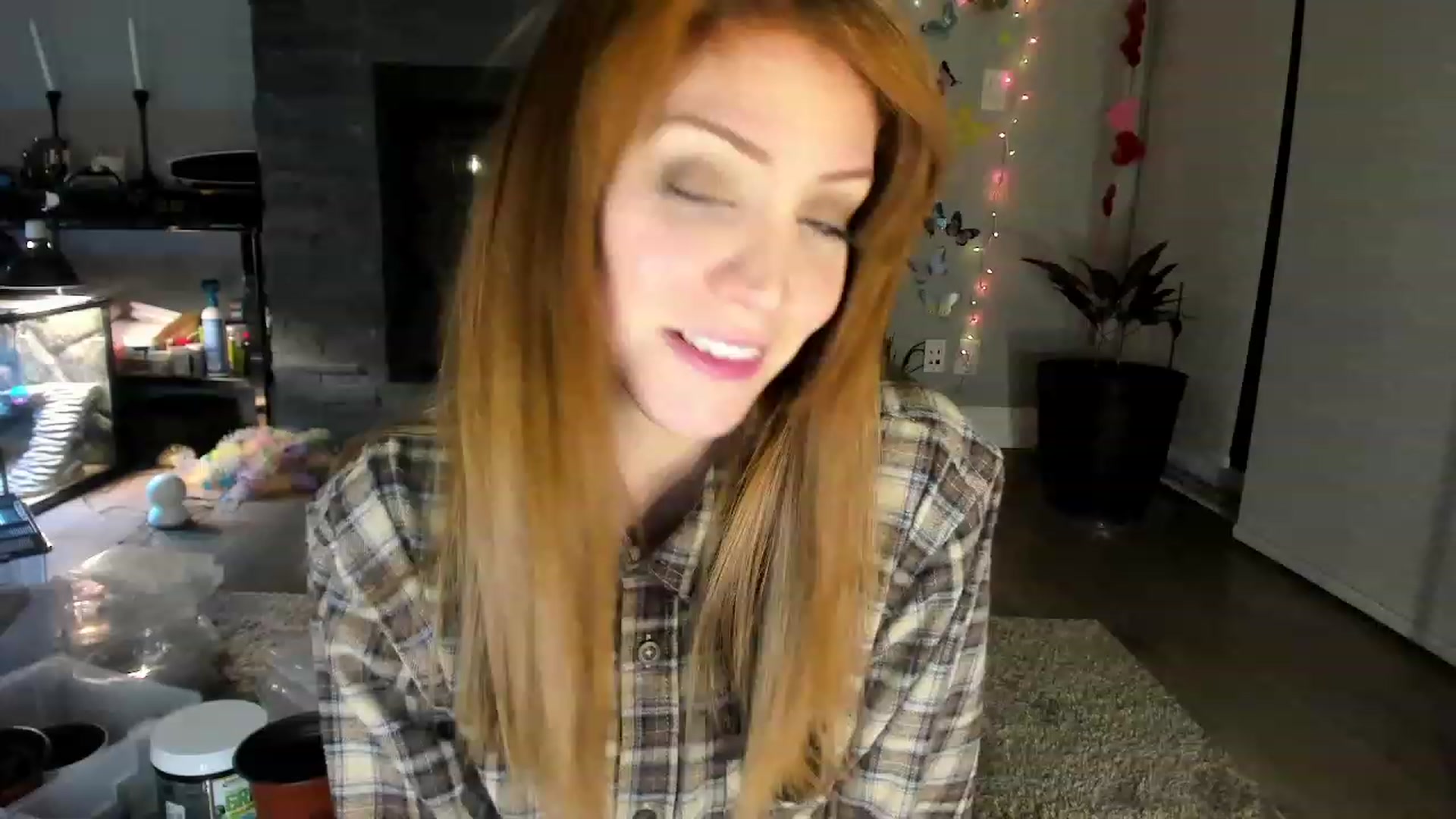 Gallery image thumbnail from Laurel's myfreecams stream on, 02/24/2024, 06:36 image 16 of 20