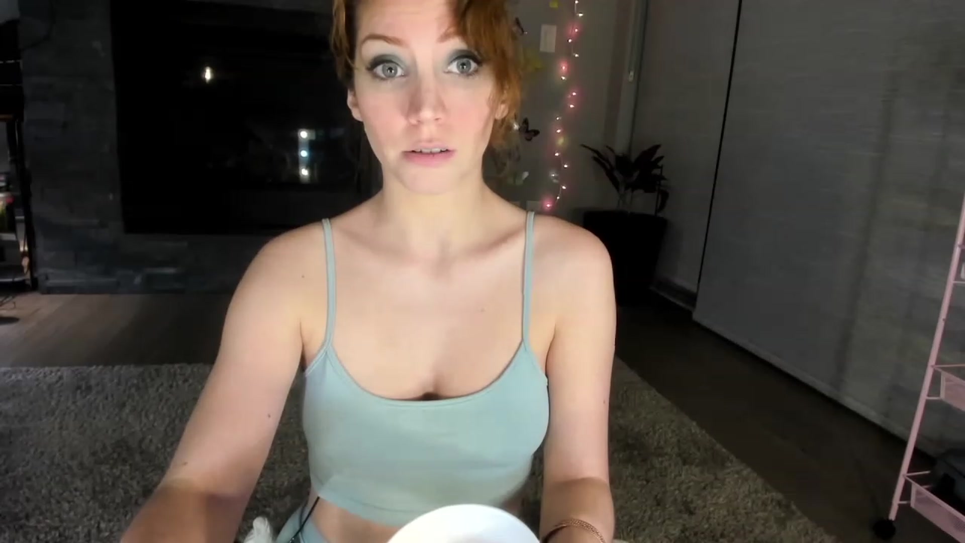 Gallery image thumbnail from Laurel's myfreecams stream on, 03/03/2024, 05:02 image 19 of 20