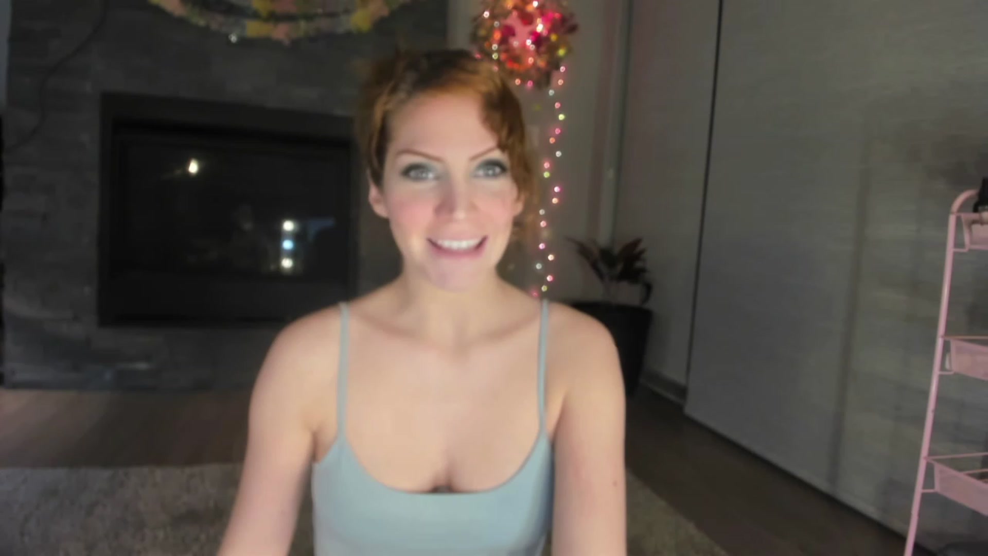 Gallery image thumbnail from Laurel's myfreecams stream on, 03/03/2024, 05:02 image 2 of 20
