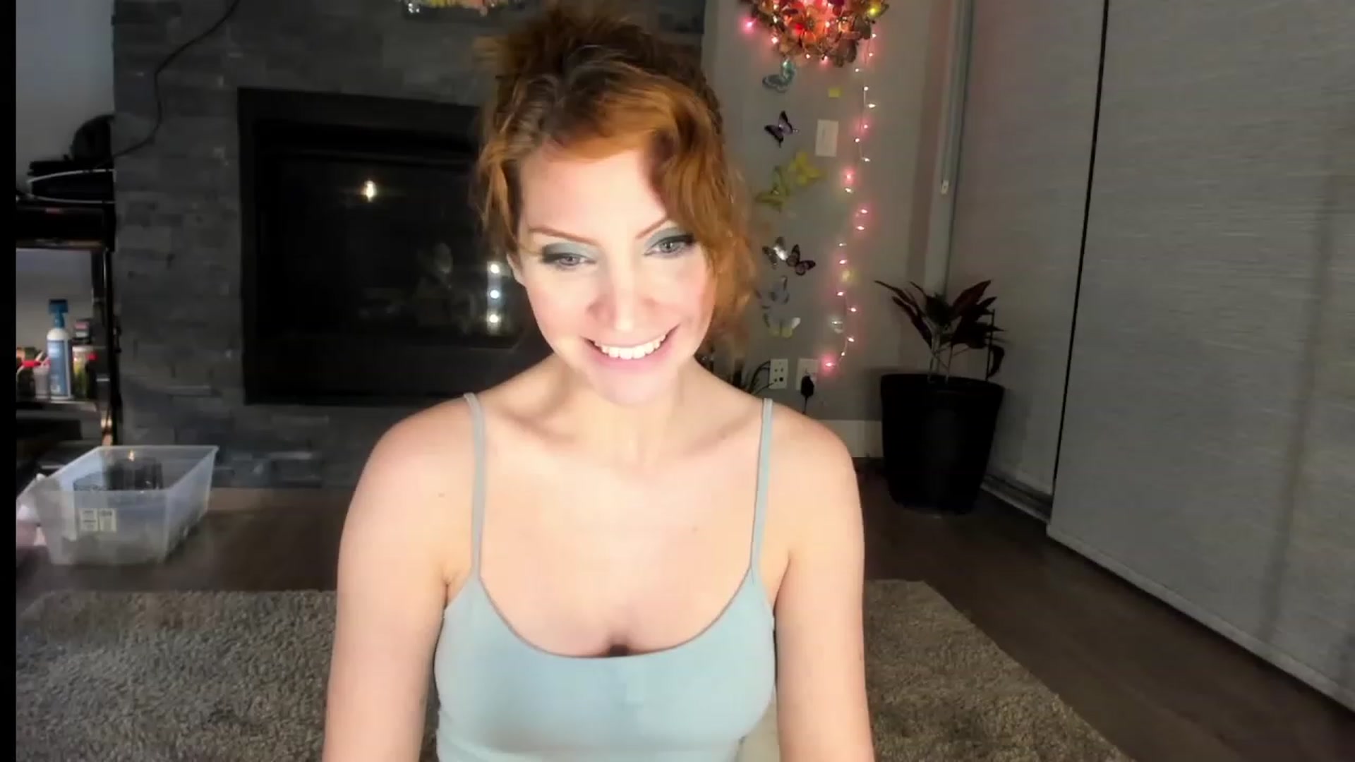 Gallery image thumbnail from Laurel's myfreecams stream on, 03/03/2024, 06:09 image 13 of 20