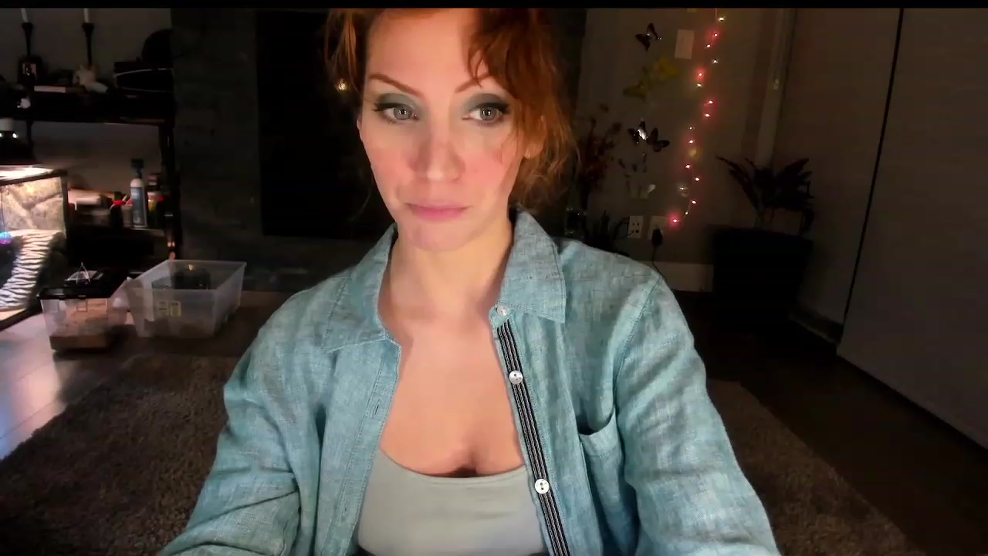 Gallery image thumbnail from Laurel's myfreecams stream on, 03/03/2024, 08:42 image 5 of 20