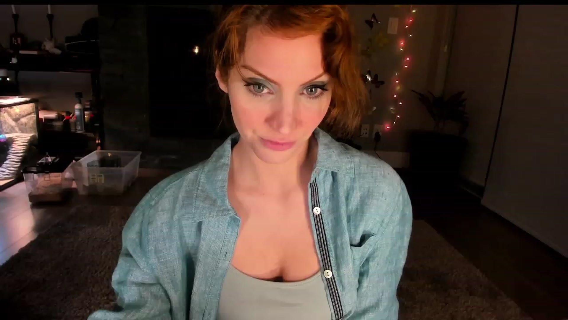 Gallery image thumbnail from Laurel's myfreecams stream on, 03/03/2024, 08:42 image 7 of 20