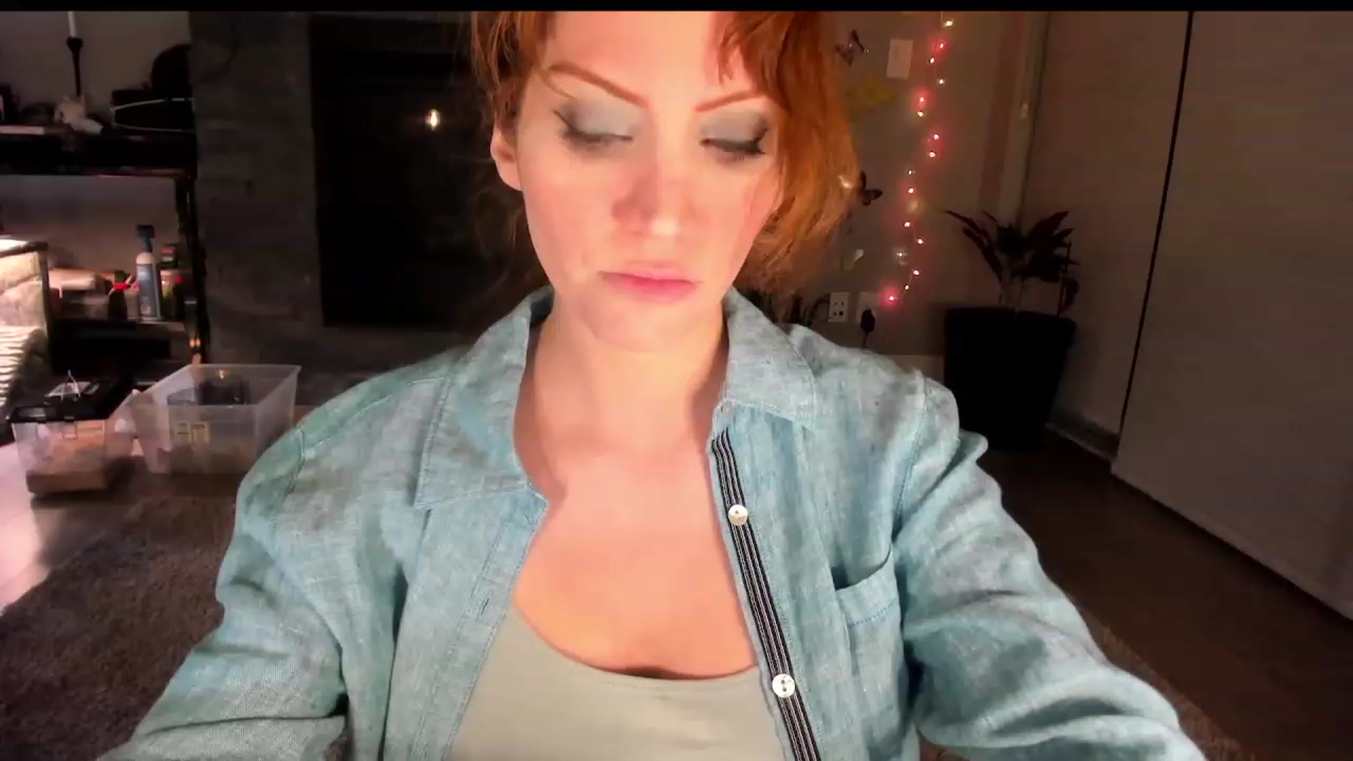 Gallery image thumbnail from Laurel's myfreecams stream on, 03/03/2024, 08:42 image 3 of 20