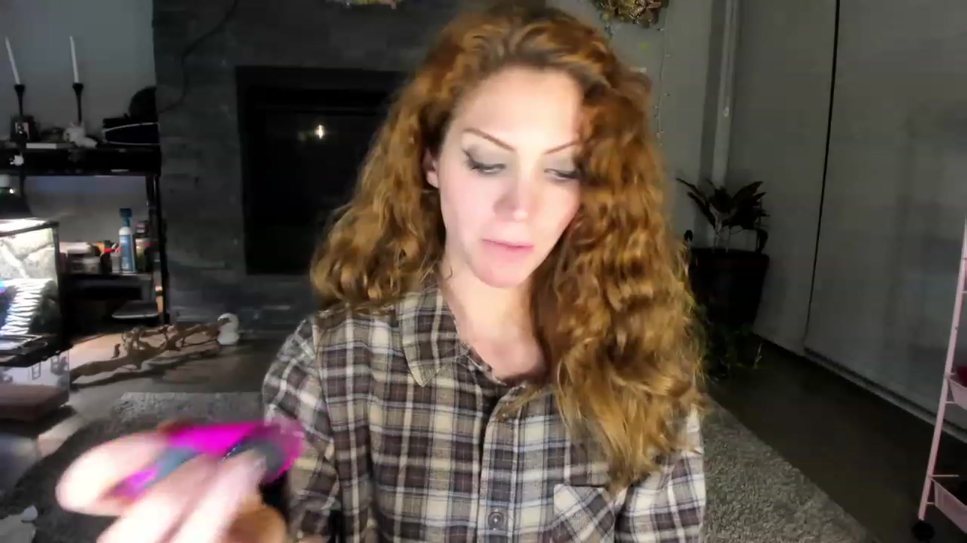 Gallery image thumbnail from Laurel's myfreecams stream on, 03/06/2024, 08:48 image 10 of 20