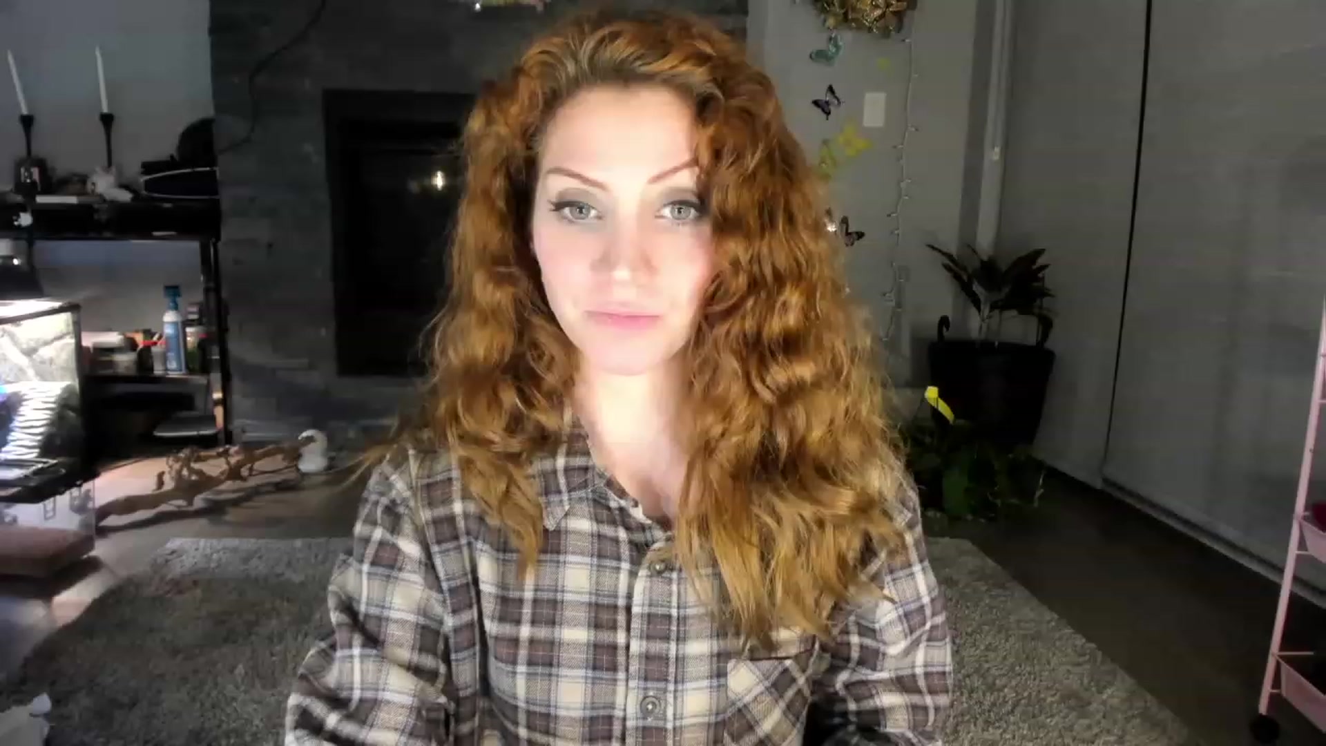 Gallery image thumbnail from Laurel's myfreecams stream on, 03/06/2024, 08:48 image 3 of 20