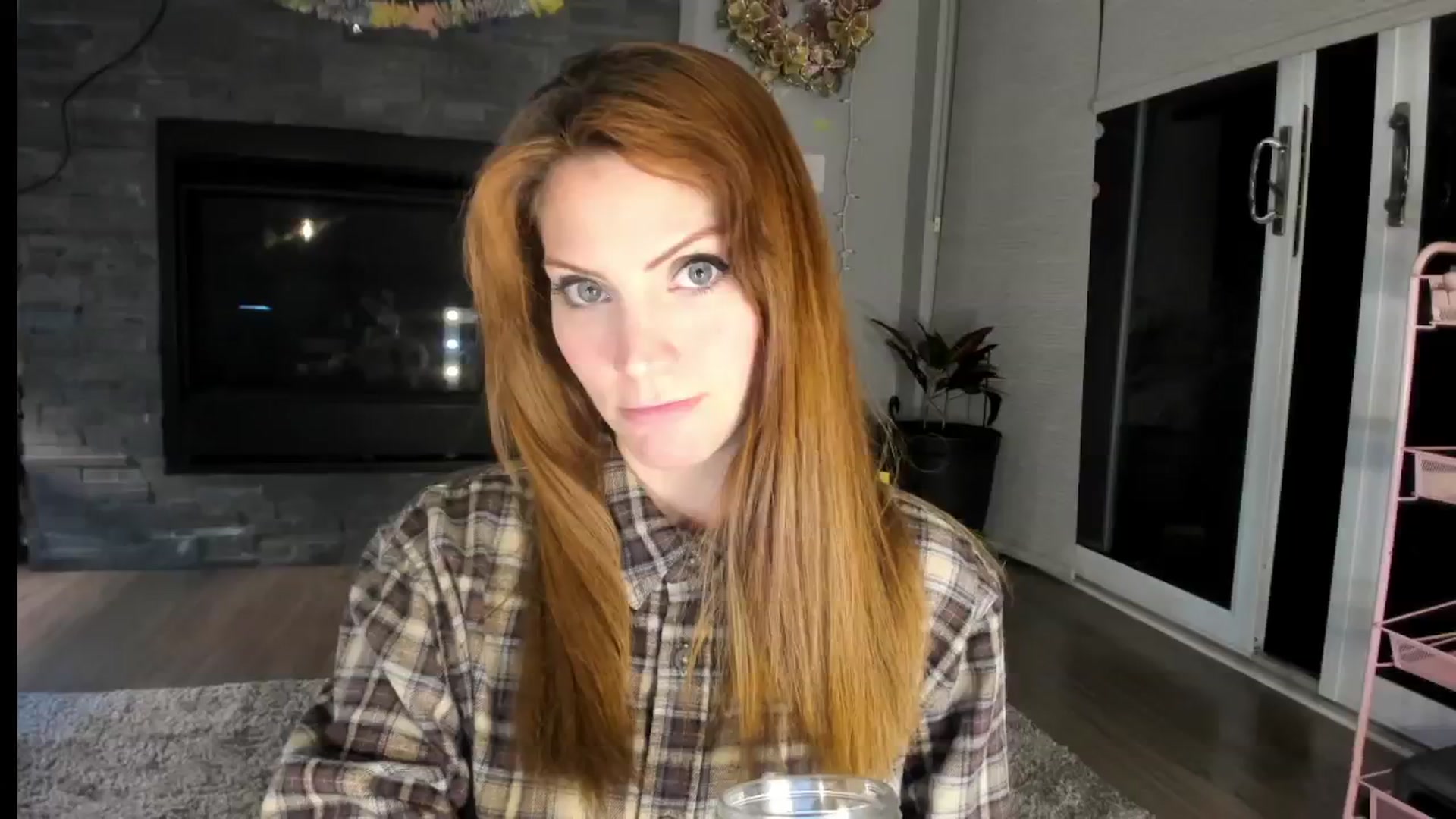 Gallery image thumbnail from Laurel's myfreecams stream on, 03/09/2024, 04:40 image 17 of 20