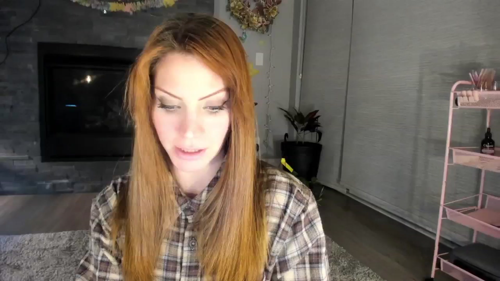 Gallery image thumbnail from Laurel's myfreecams stream on, 03/09/2024, 04:40 image 5 of 20
