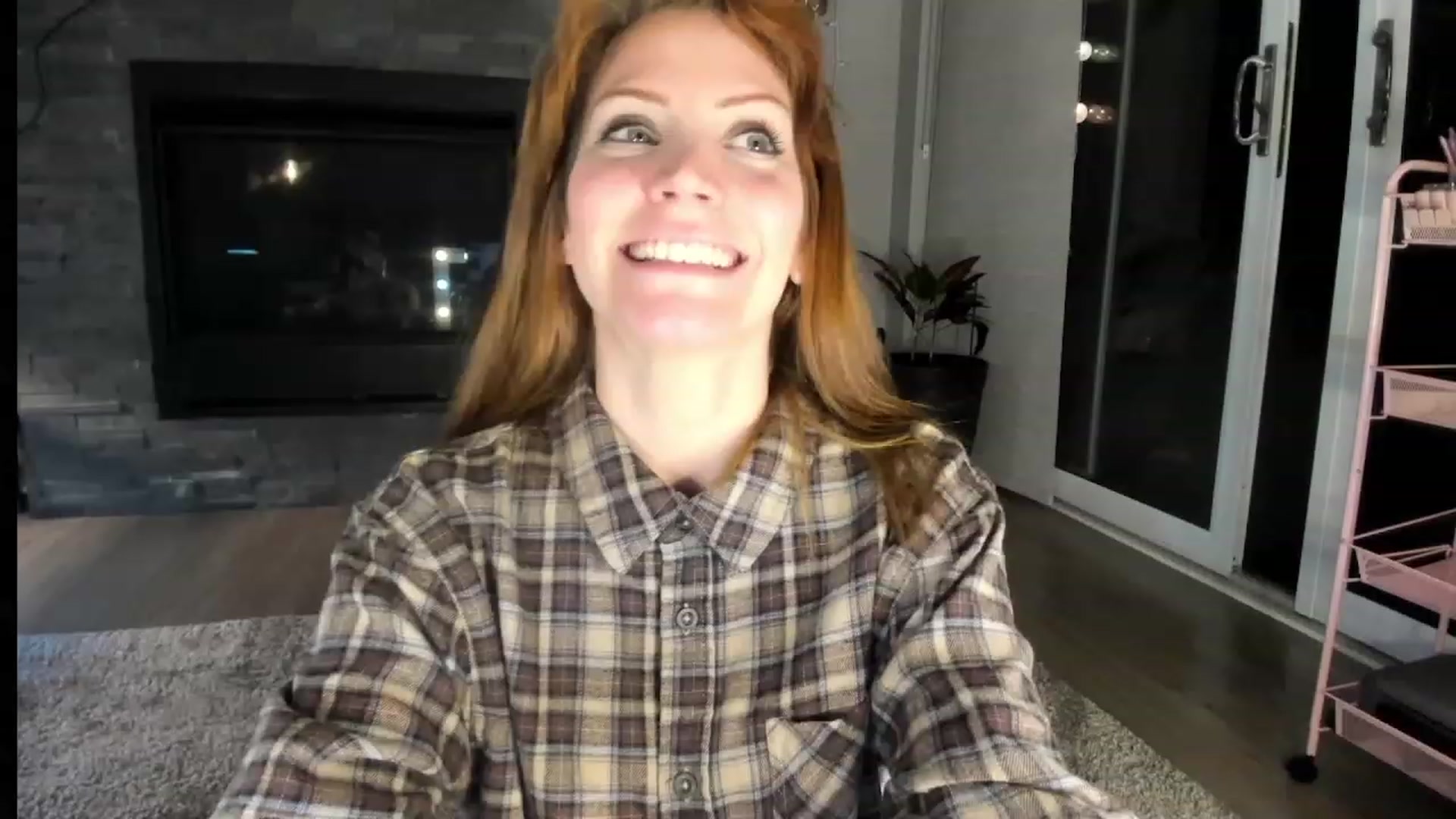 Gallery image thumbnail from Laurel's myfreecams stream on, 03/09/2024, 05:14 image 6 of 20