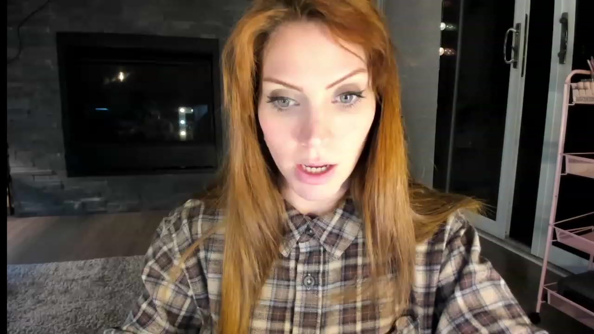 Gallery image thumbnail from Laurel's myfreecams stream on, 03/09/2024, 05:14 image 11 of 20