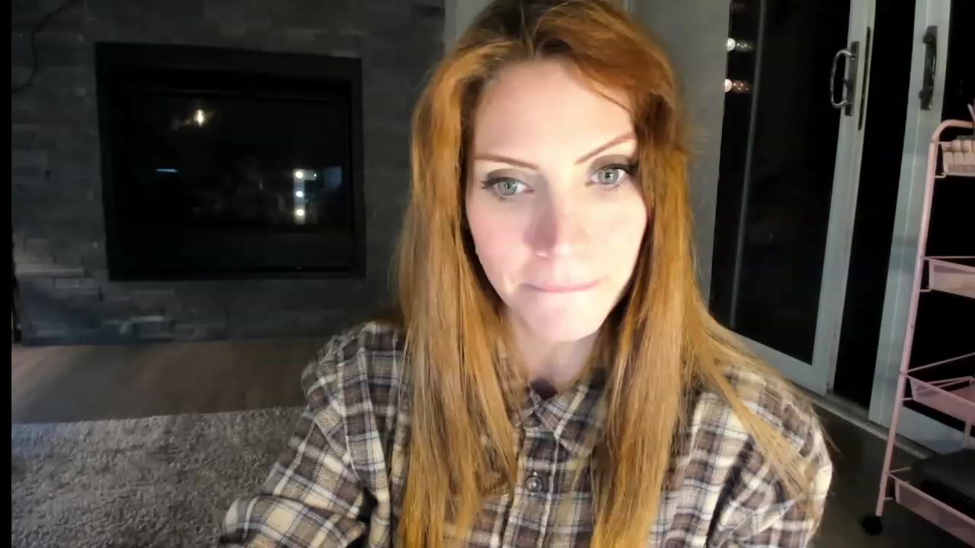 Gallery image thumbnail from Laurel's myfreecams stream on, 03/09/2024, 05:14 image 14 of 20