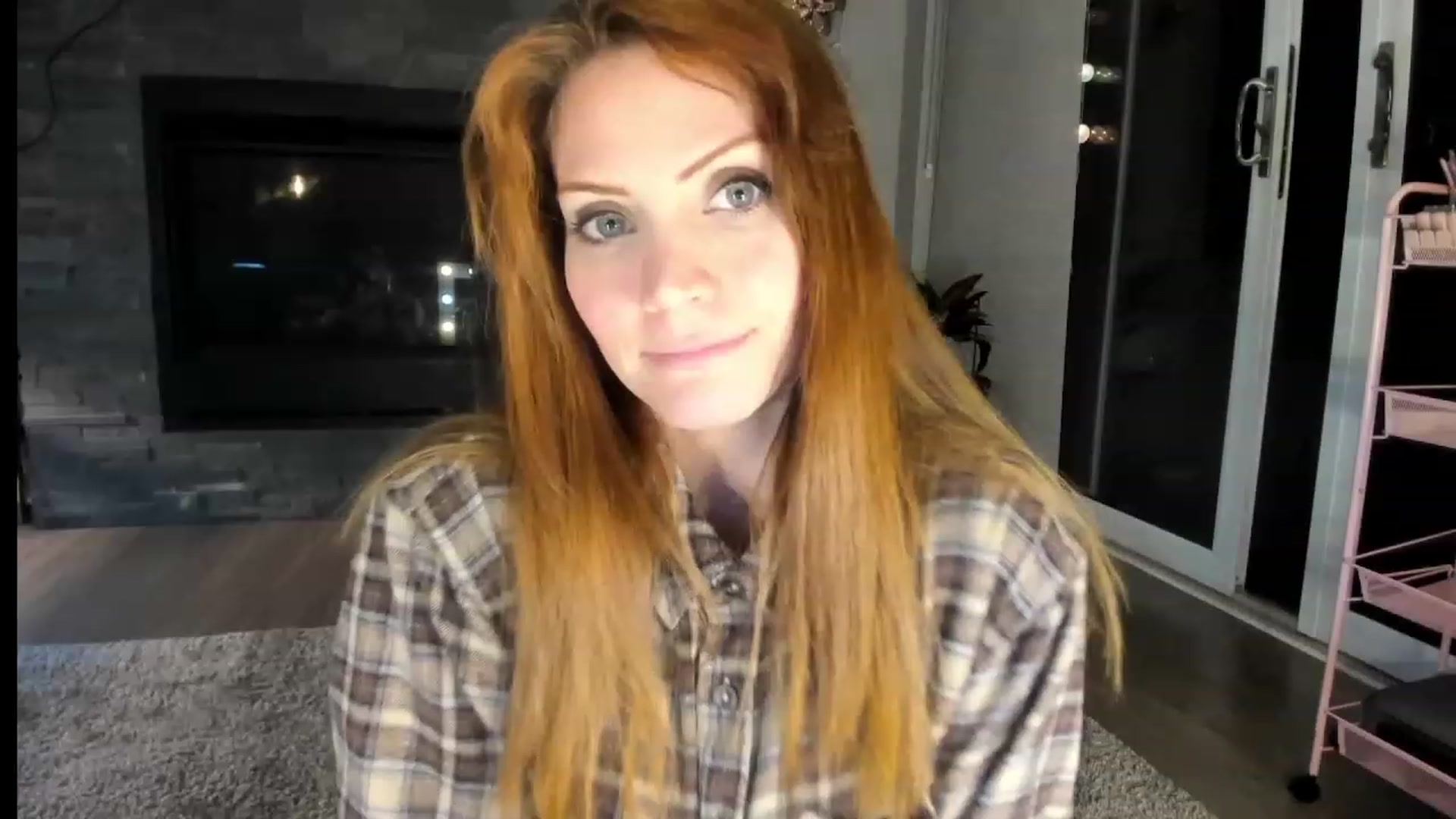 Gallery image thumbnail from Laurel's myfreecams stream on, 03/09/2024, 05:14 image 17 of 20