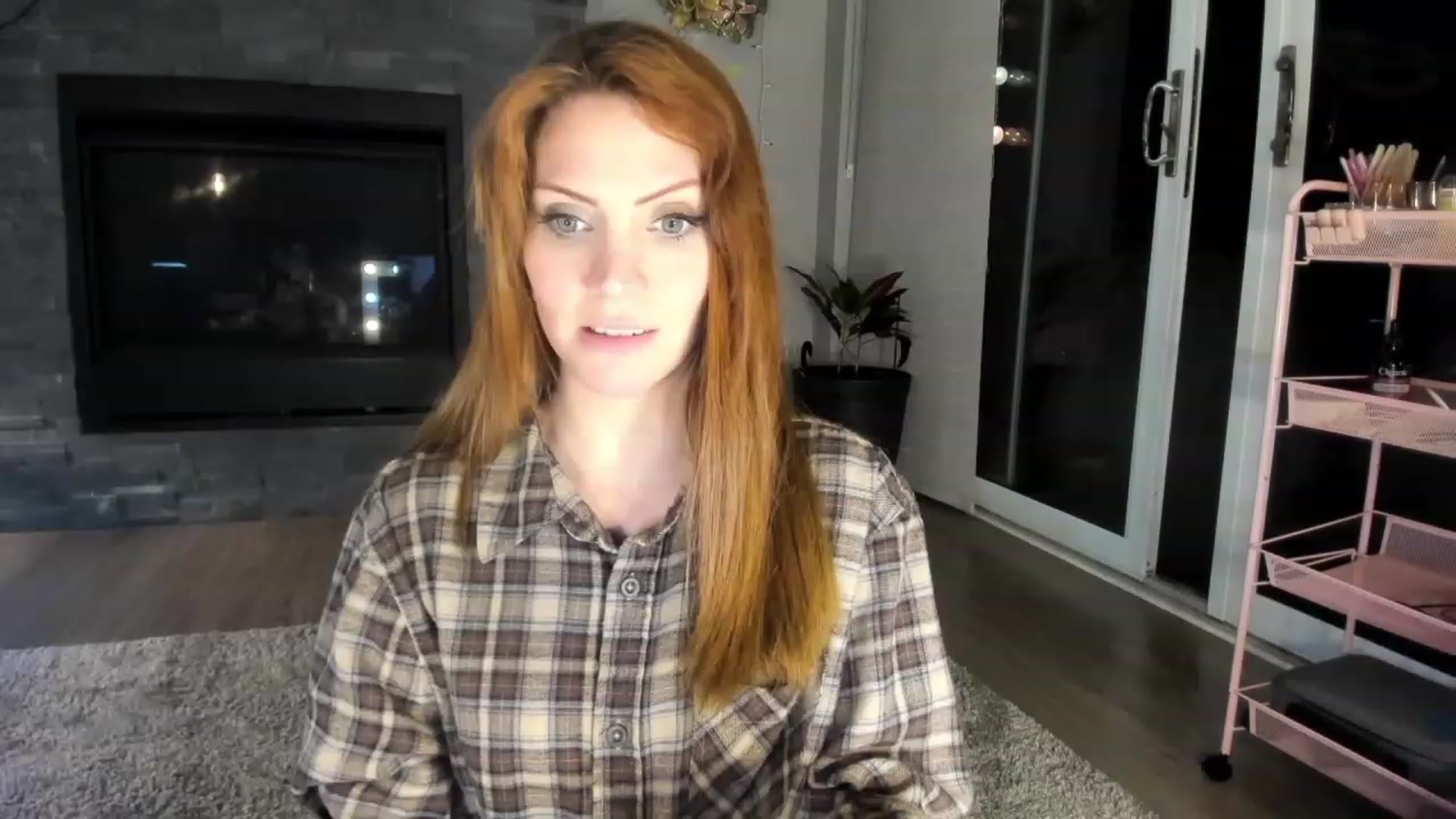Gallery image thumbnail from Laurel's myfreecams stream on, 03/09/2024, 06:16 image 19 of 20