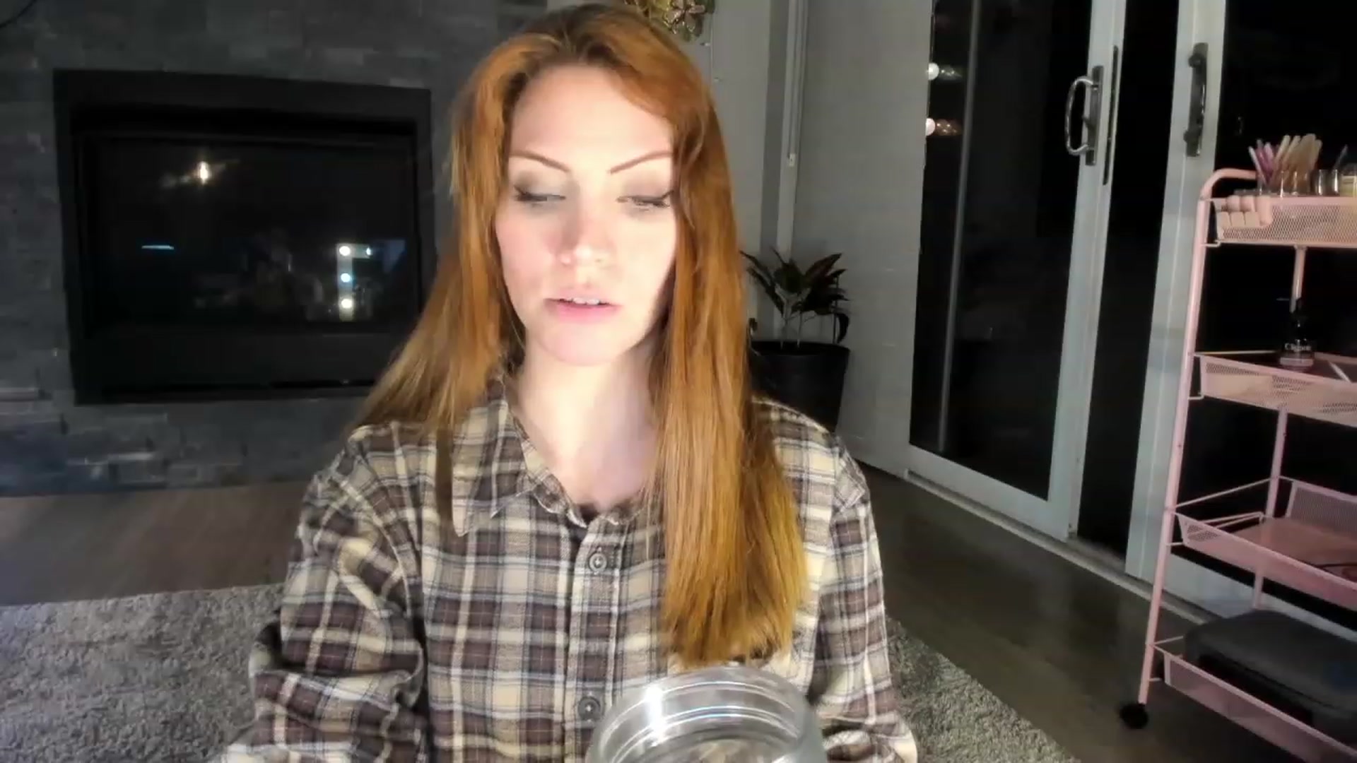 Gallery image thumbnail from Laurel's myfreecams stream on, 03/09/2024, 06:16 image 16 of 20