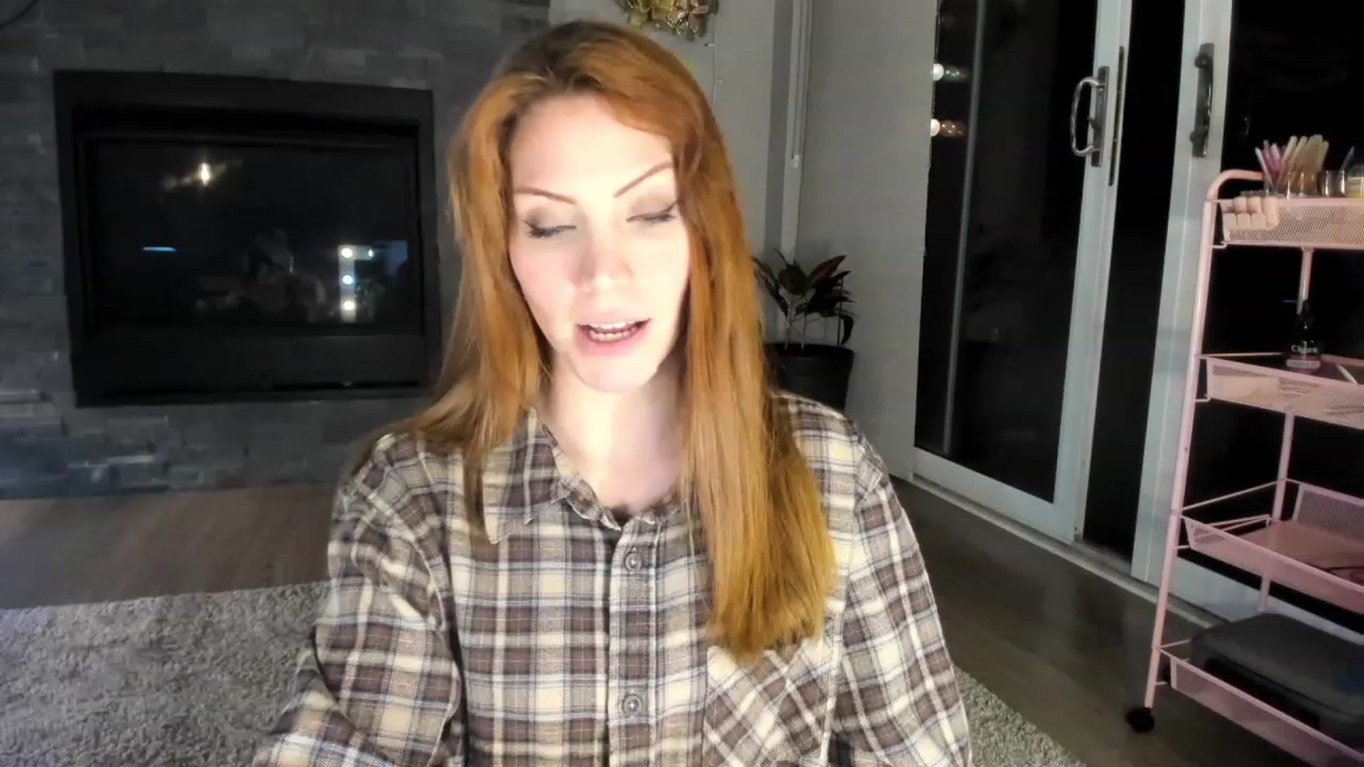 Gallery image thumbnail from Laurel's myfreecams stream on, 03/09/2024, 06:16 image 15 of 20