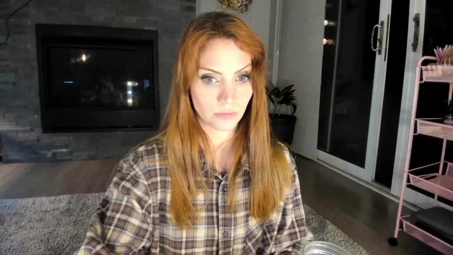 Gallery image thumbnail from Laurel's myfreecams stream on, 03/09/2024, 06:16 image 4 of 20