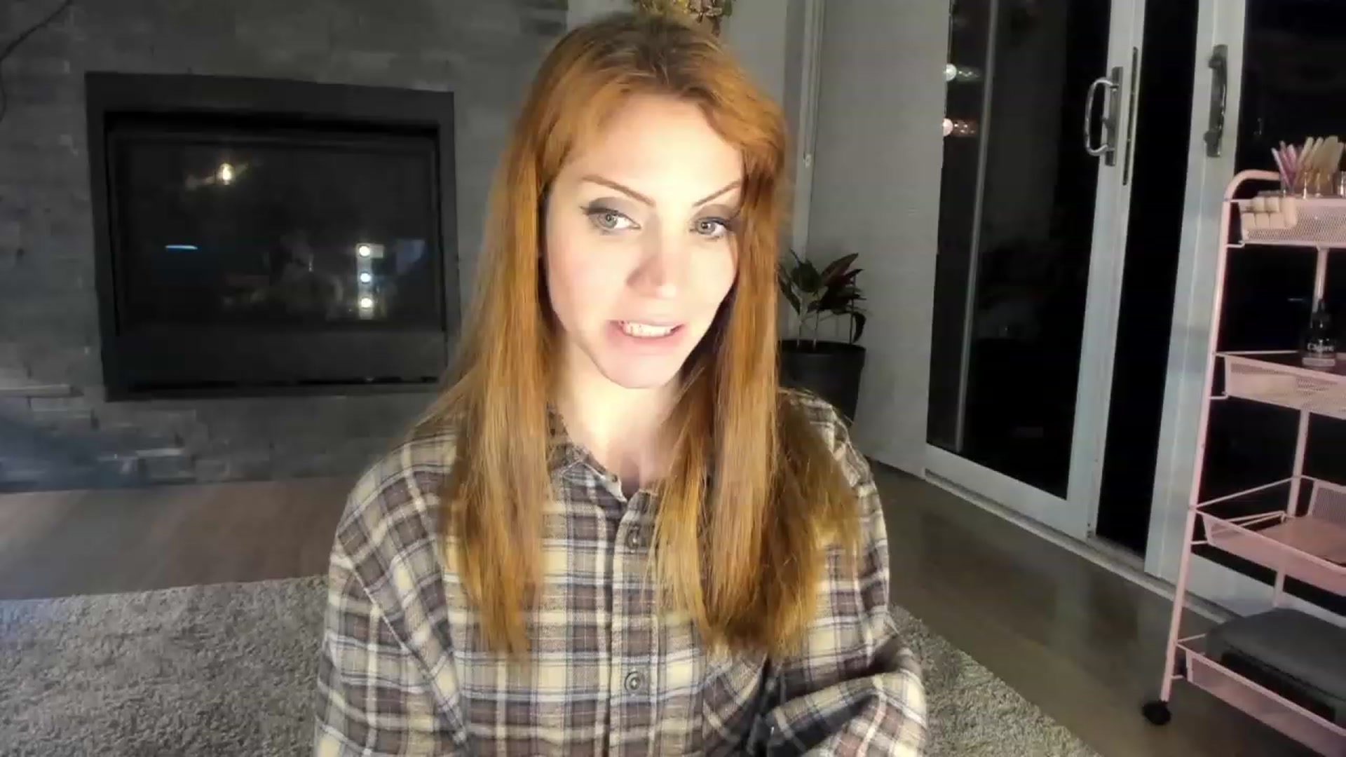 Gallery image thumbnail from Laurel's myfreecams stream on, 03/09/2024, 08:04 image 1 of 20