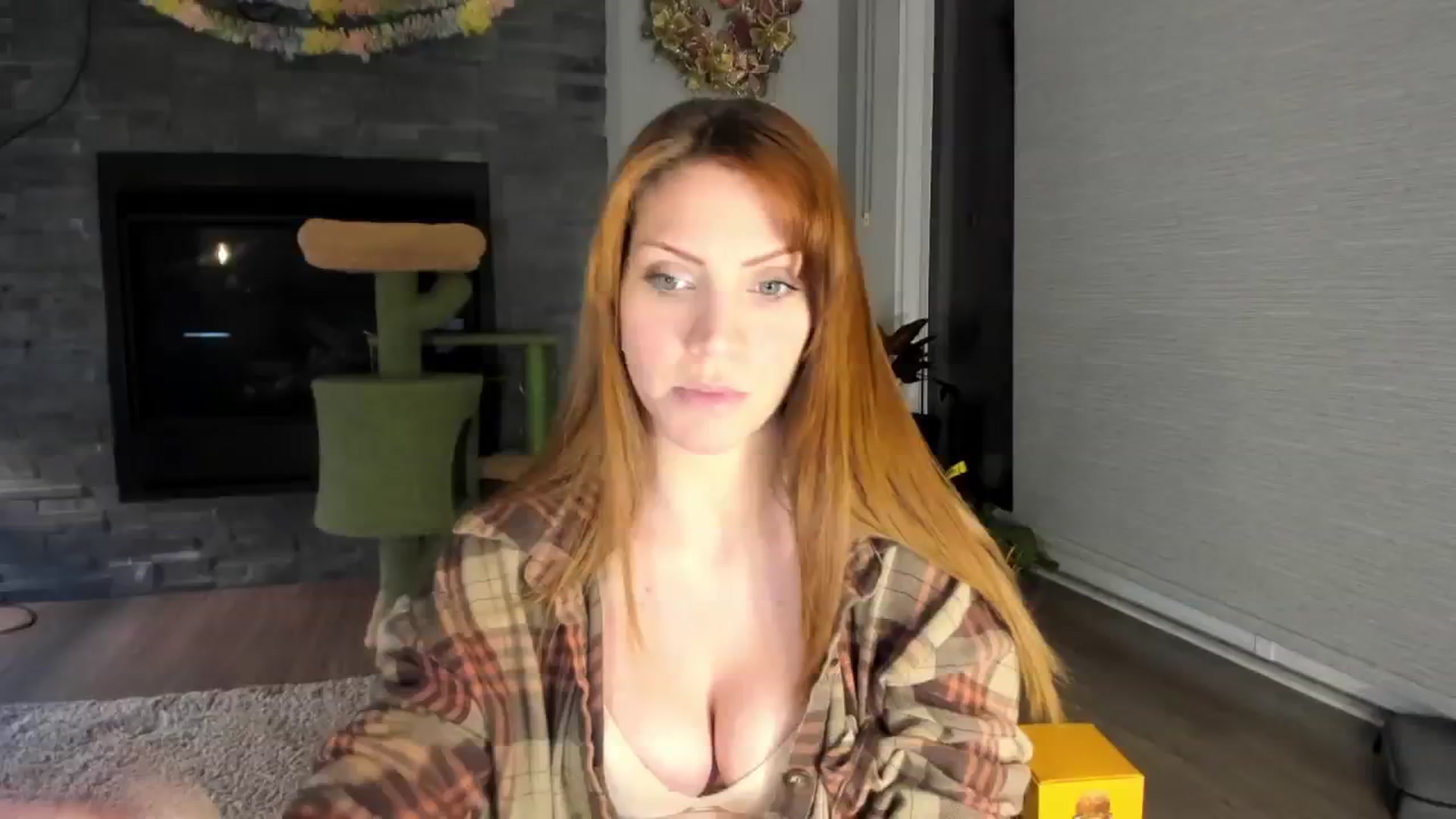 Gallery image thumbnail from Laurel's myfreecams stream on, 03/15/2024, 03:51 image 3 of 20