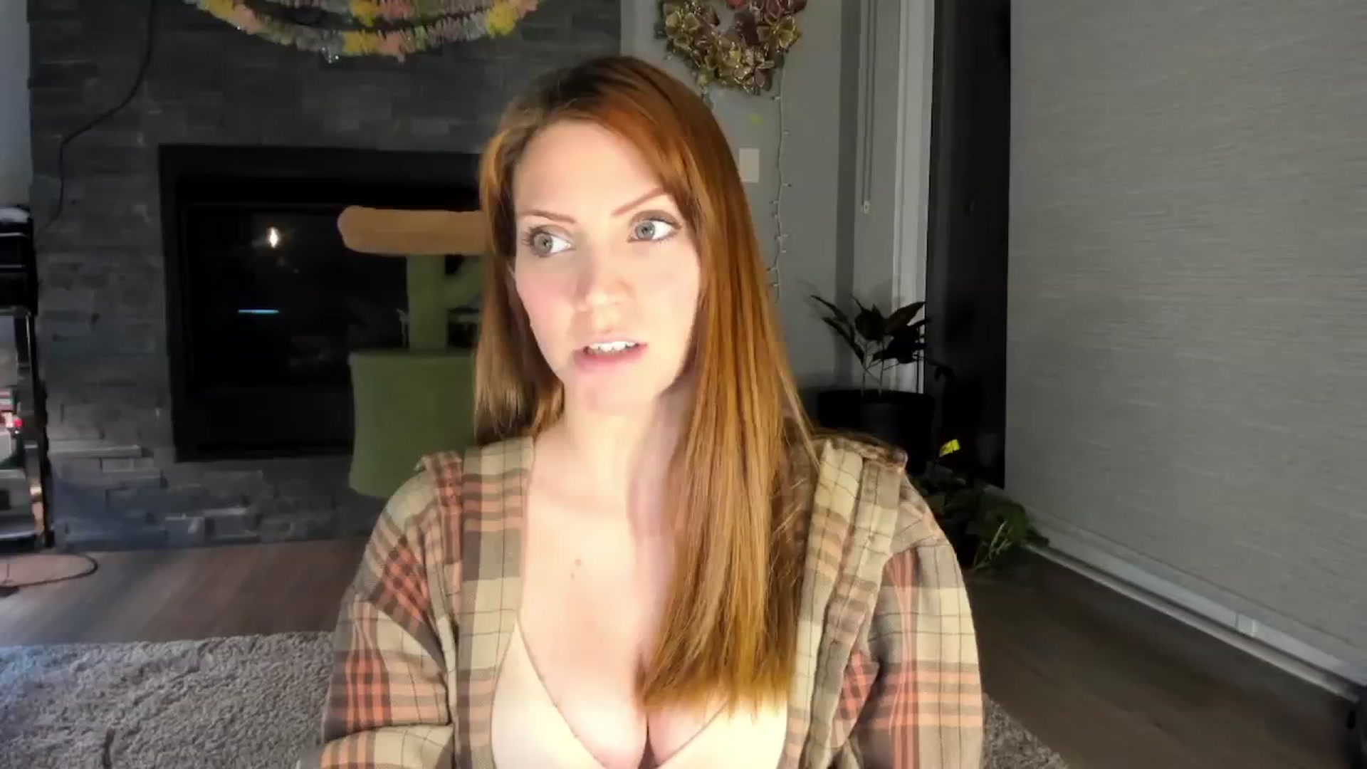 Gallery image thumbnail from Laurel's myfreecams stream on, 03/15/2024, 03:51 image 1 of 20