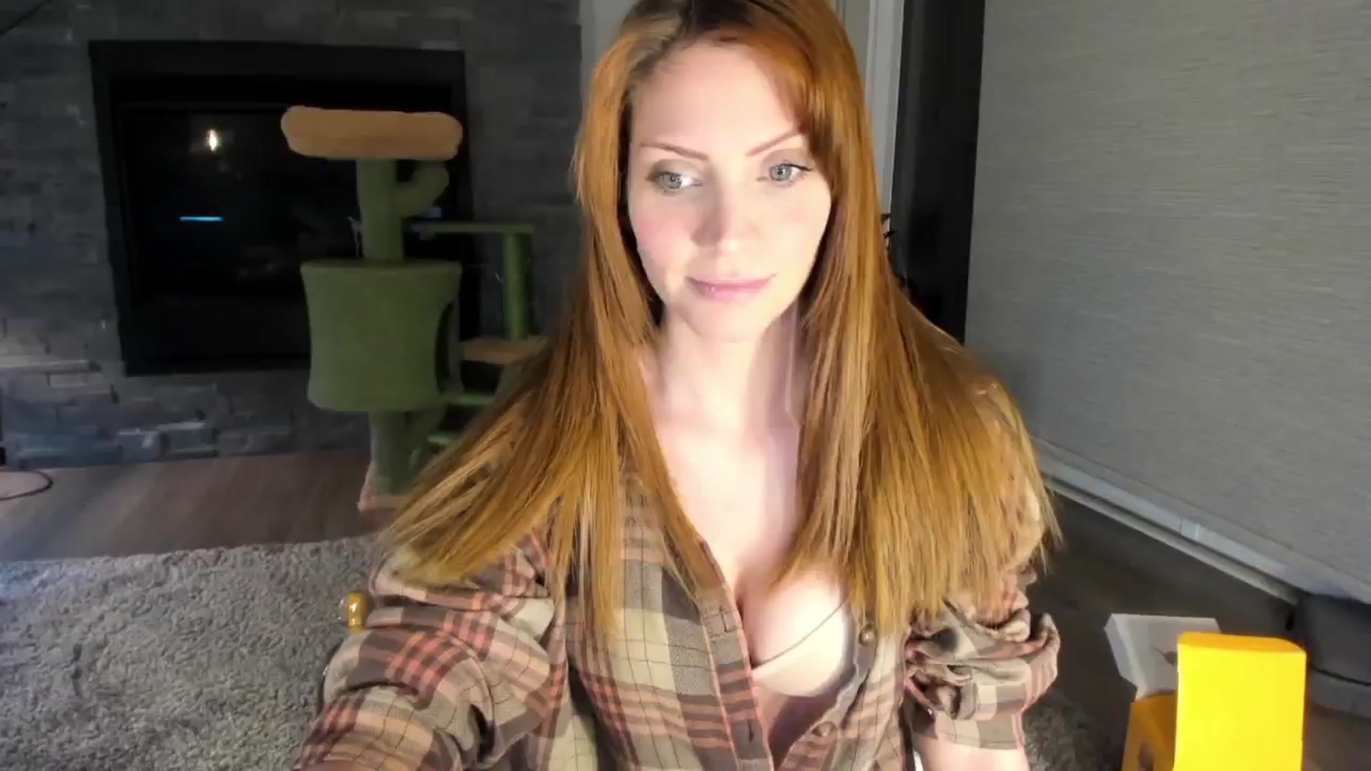 Gallery image thumbnail from Laurel's myfreecams stream on, 03/15/2024, 03:51 image 7 of 20
