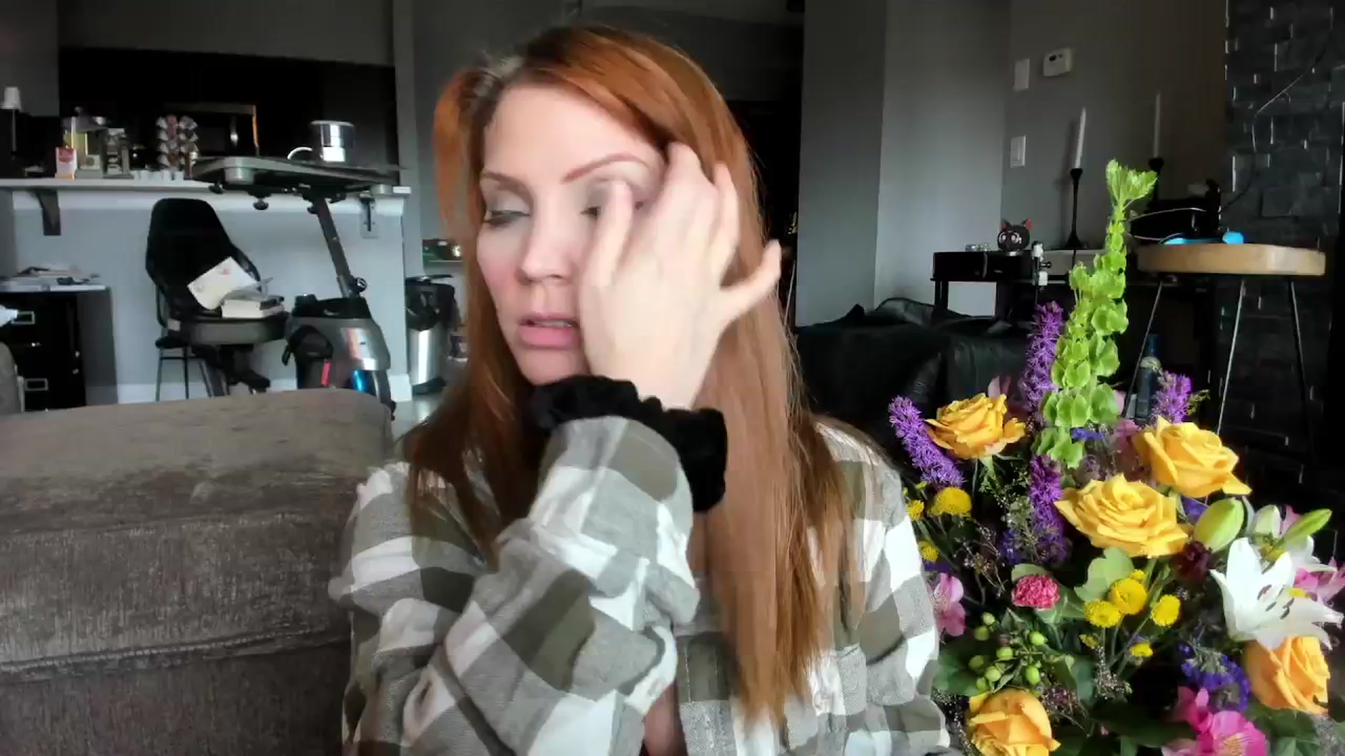 Gallery image thumbnail from Laurel's myfreecams stream on, 03/17/2024, 19:08 image 13 of 20