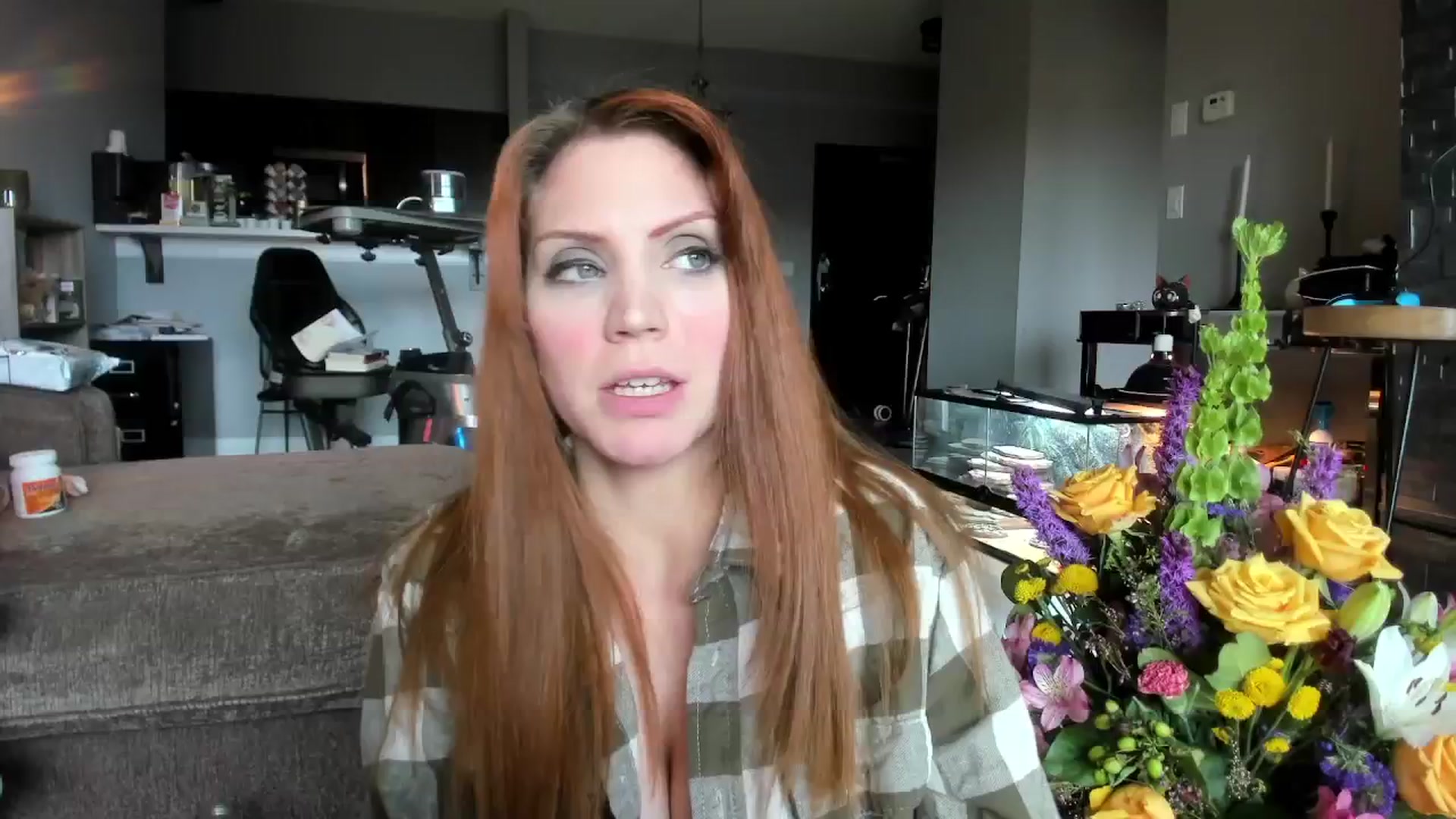 Gallery image thumbnail from Laurel's myfreecams stream on, 03/17/2024, 19:39 image 8 of 20