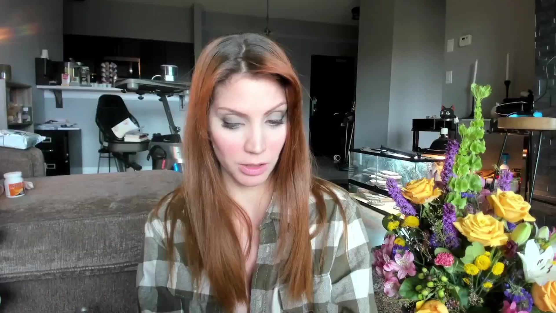 Gallery image thumbnail from Laurel's myfreecams stream on, 03/17/2024, 19:39 image 5 of 20