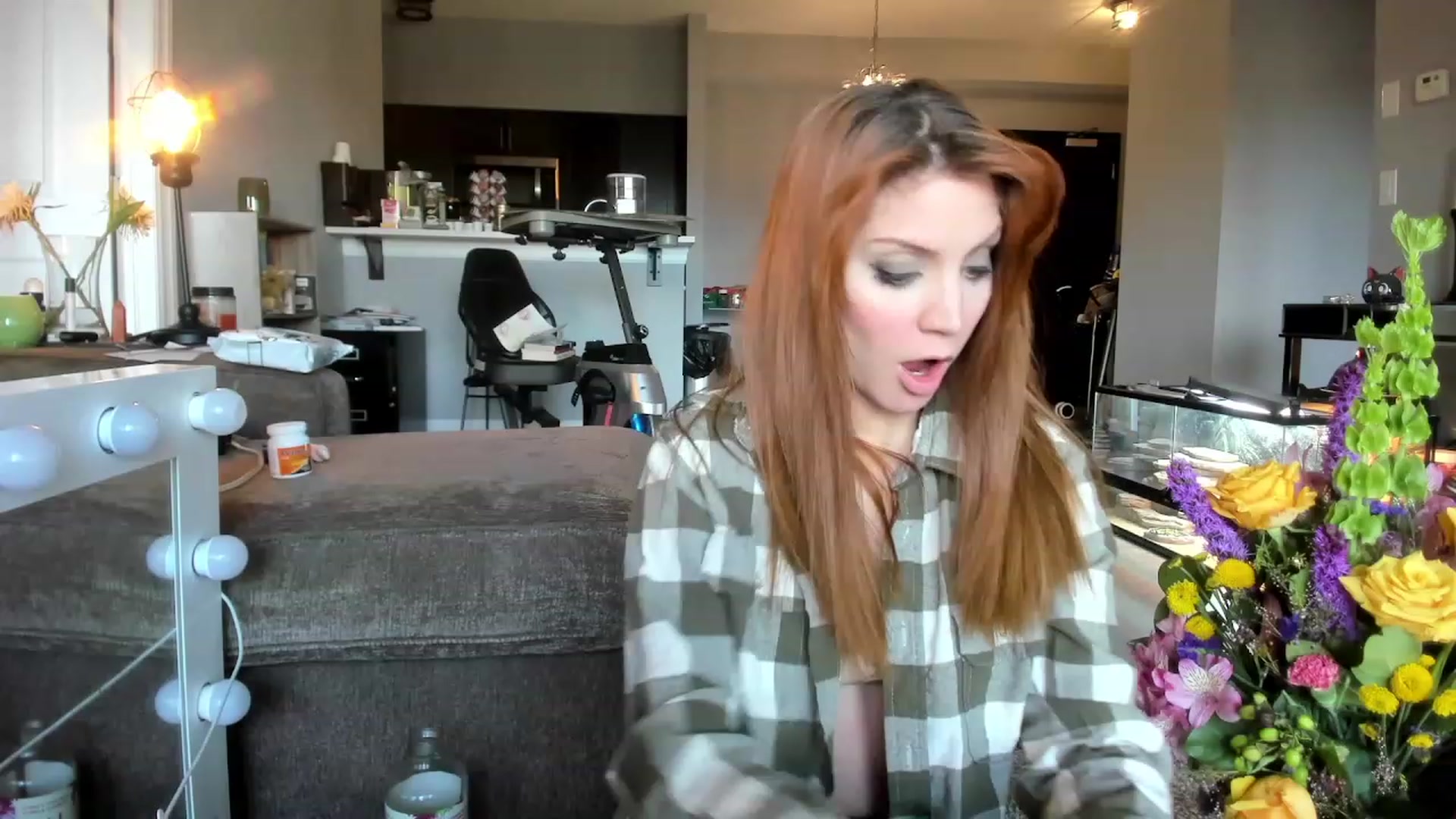 Gallery image thumbnail from Laurel's myfreecams stream on, 03/17/2024, 21:43 image 3 of 20