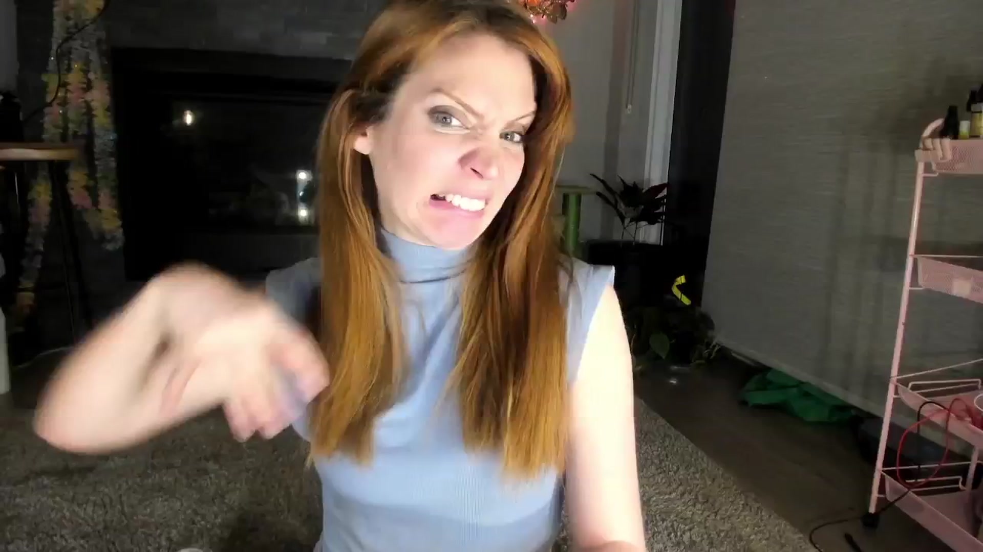 Gallery image thumbnail from Laurel's myfreecams stream on, 03/21/2024, 03:22 image 14 of 20
