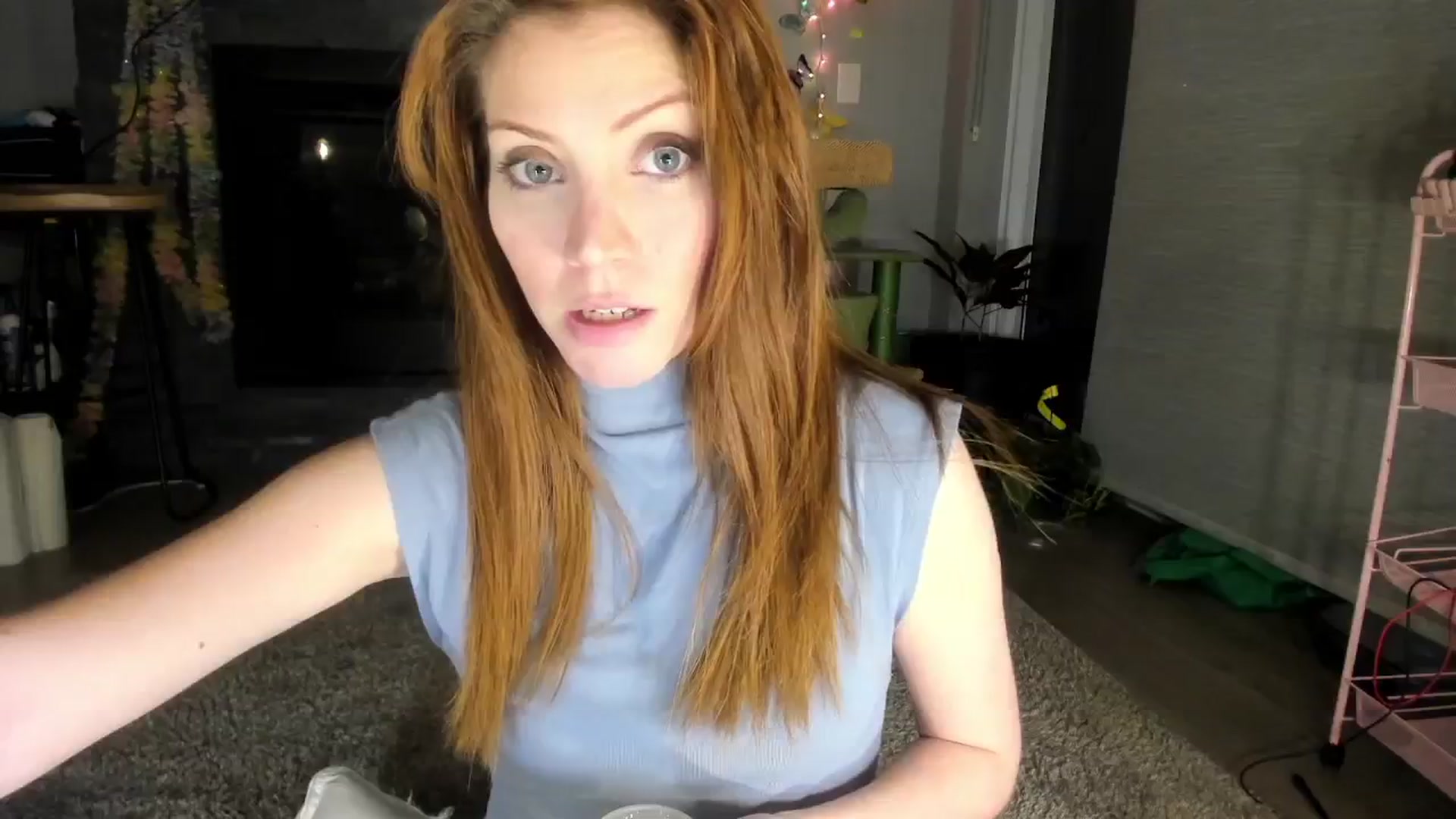 Gallery image thumbnail from Laurel's myfreecams stream on, 03/21/2024, 04:23 image 15 of 20