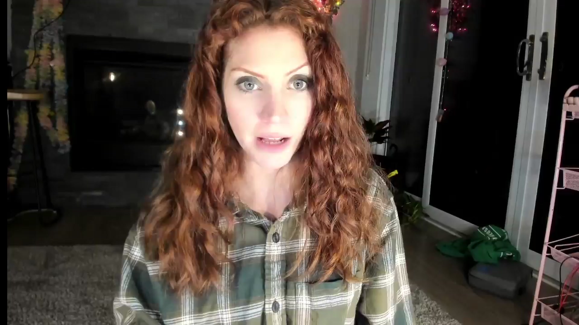 Gallery image thumbnail from Laurel's myfreecams stream on, 03/23/2024, 08:27 image 14 of 20